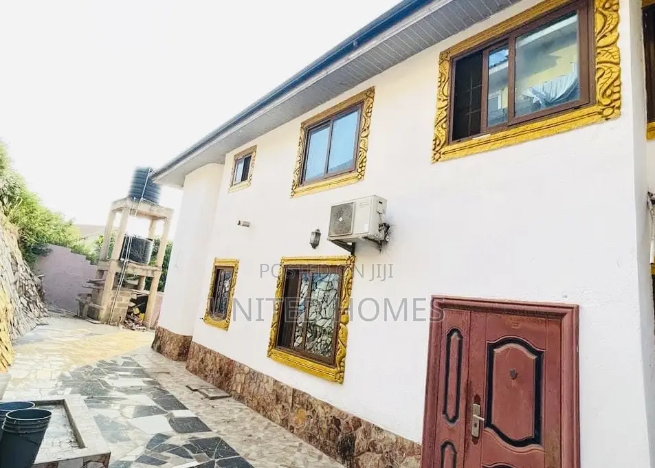 7bdrm House in Tantra Hills for rent