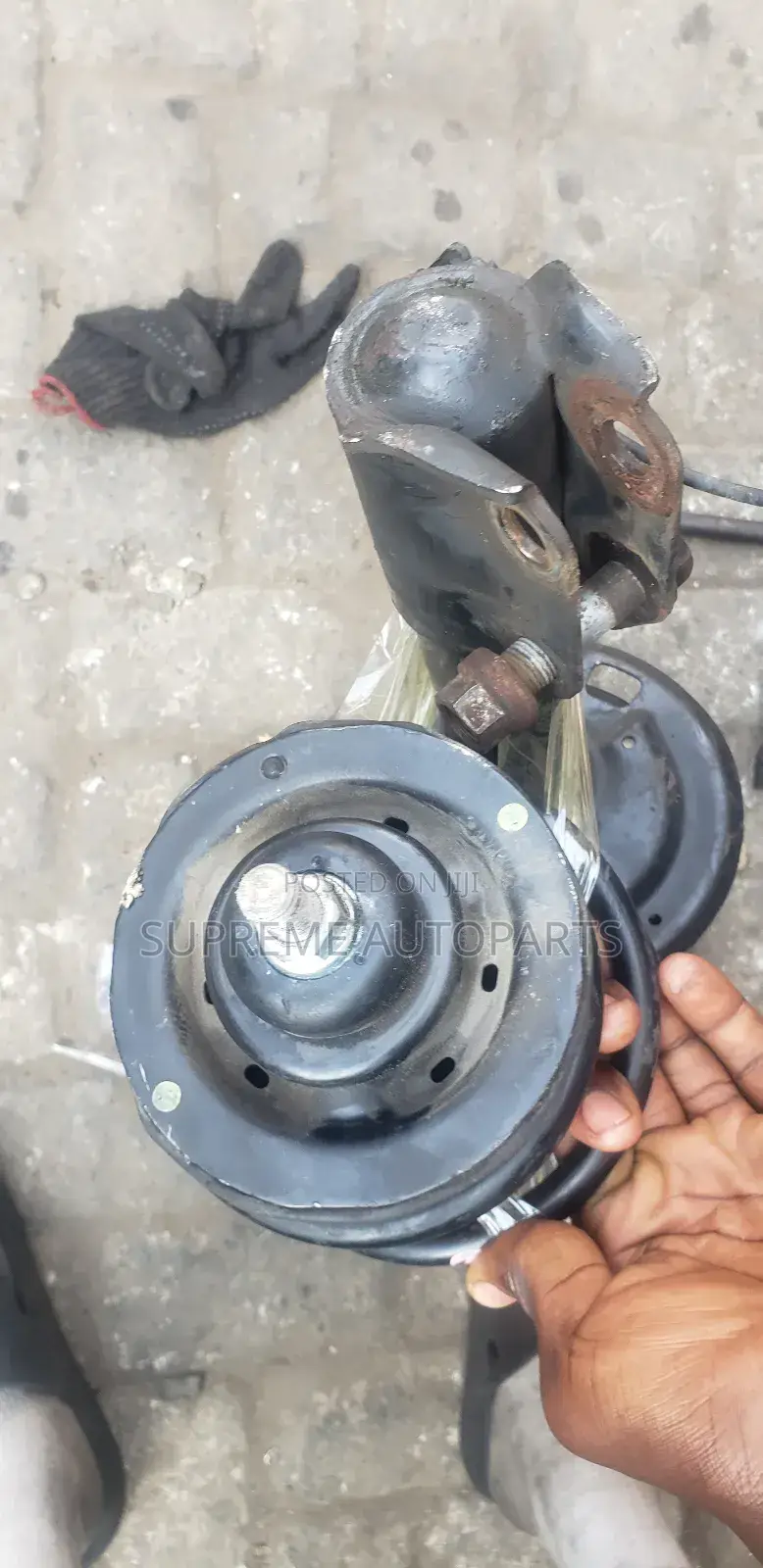 Toyota Vitz, Yaris And Belts Front Shocks Absorber