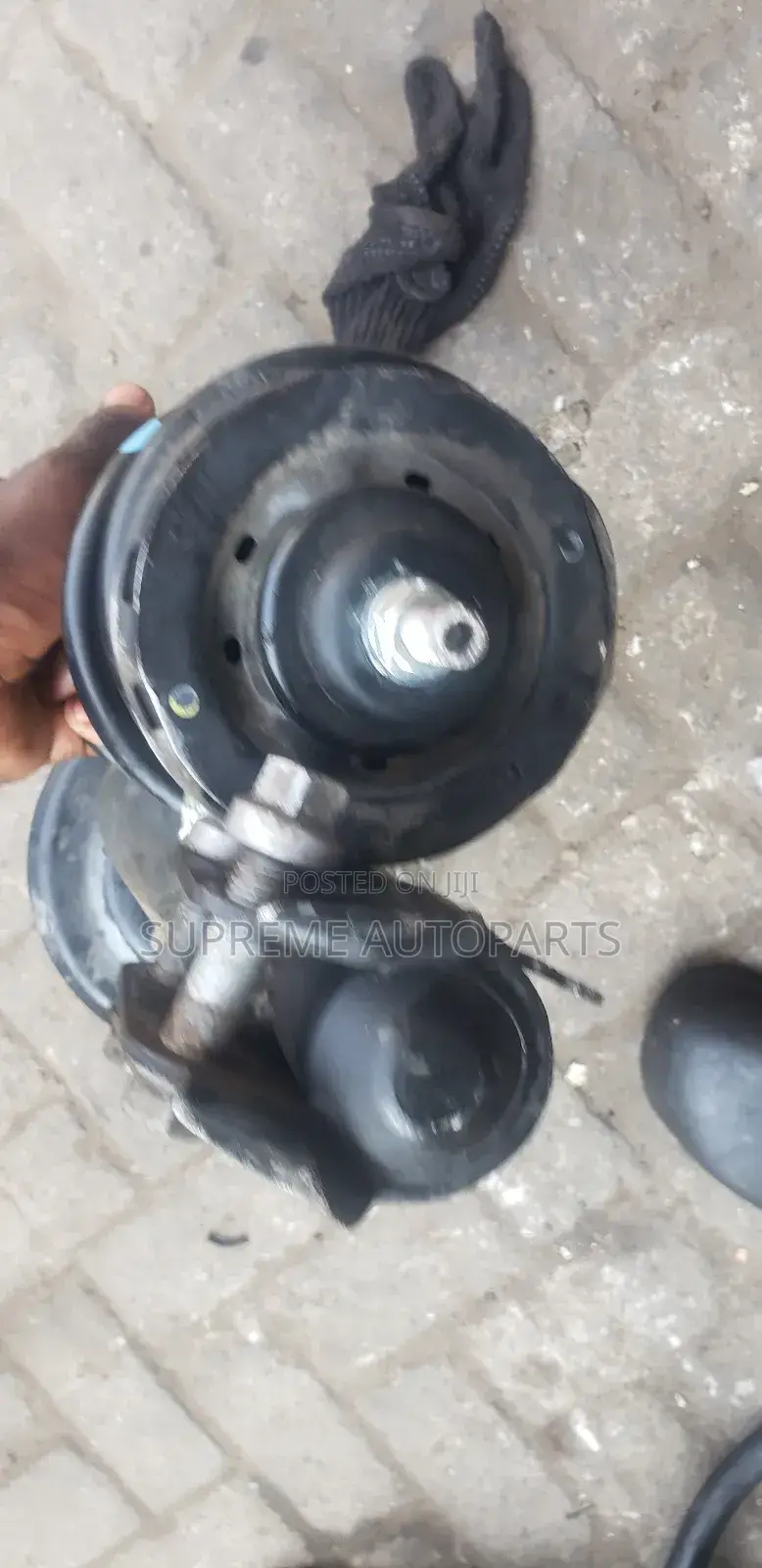 Toyota Vitz, Yaris And Belts Front Shocks Absorber