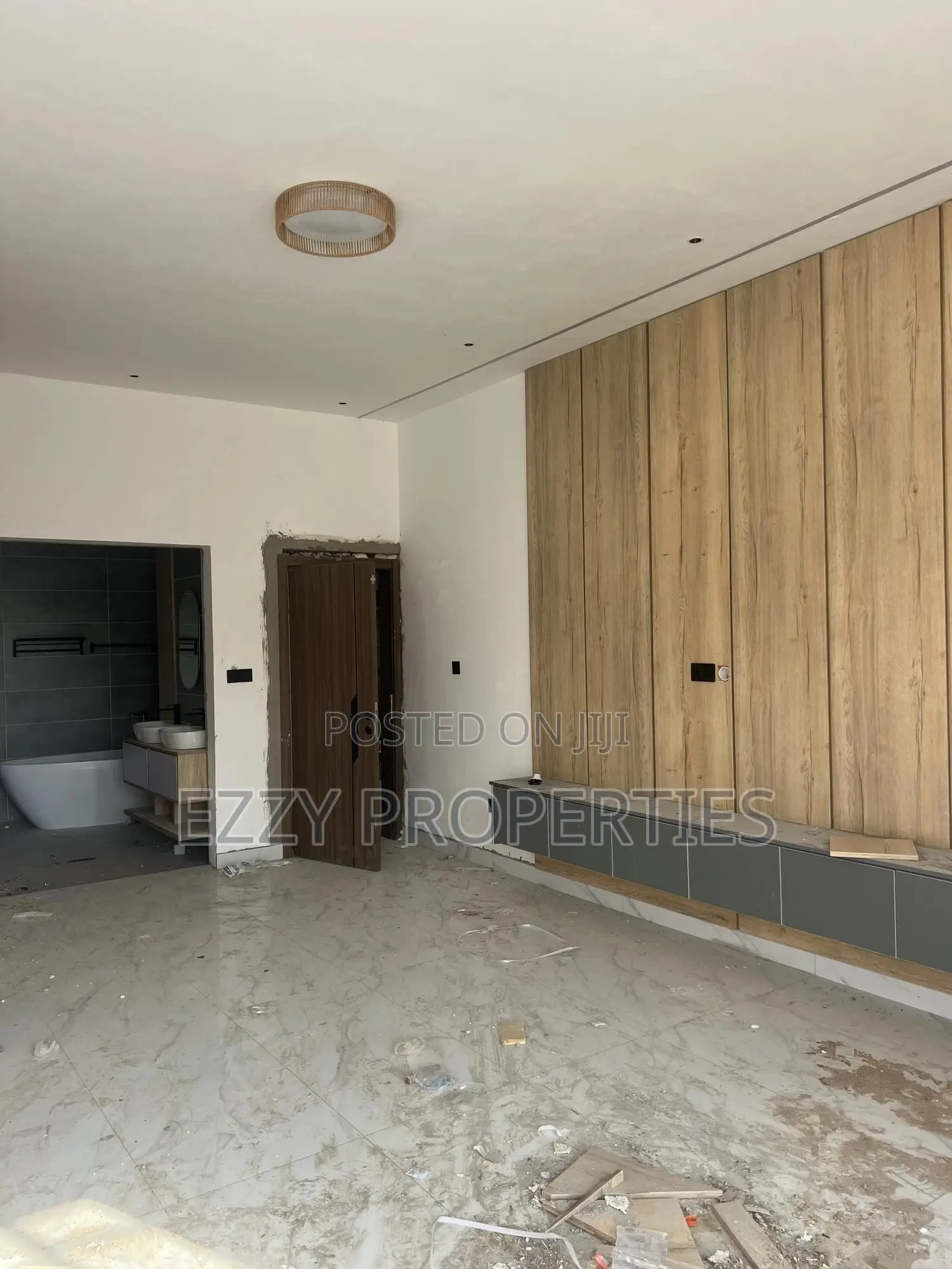 3bdrm House in Ashaley Botwe for sale