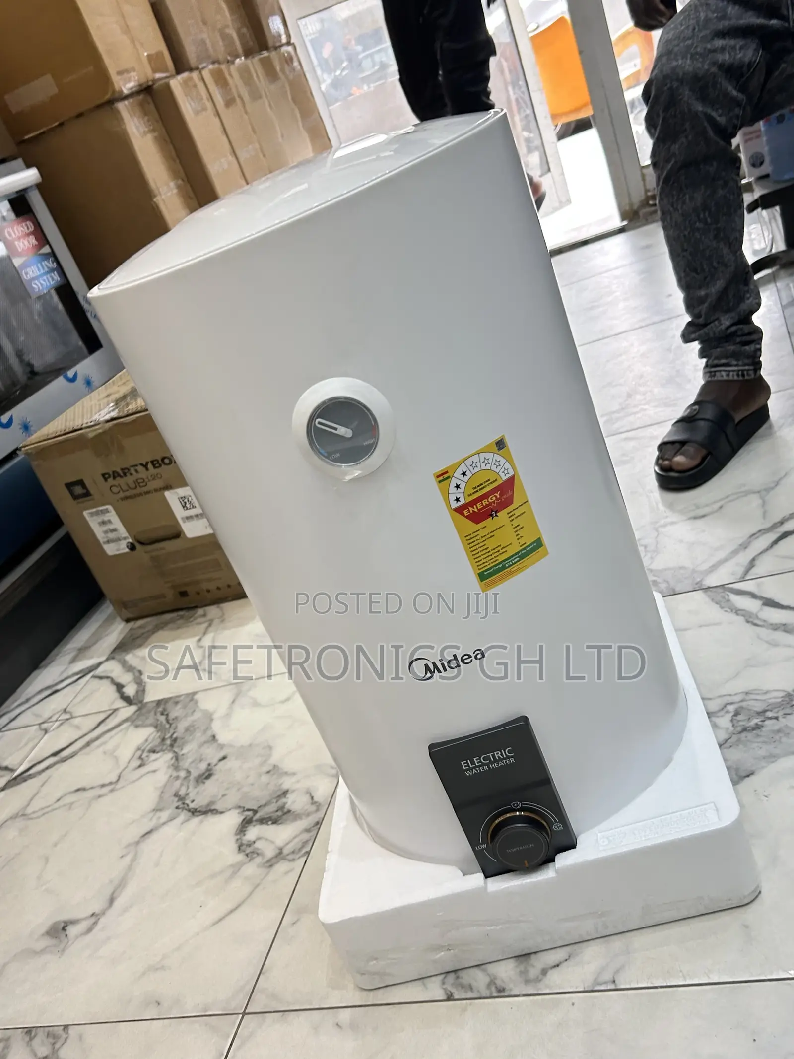 Efficiency New Midea (30l) Electric White Water Heater