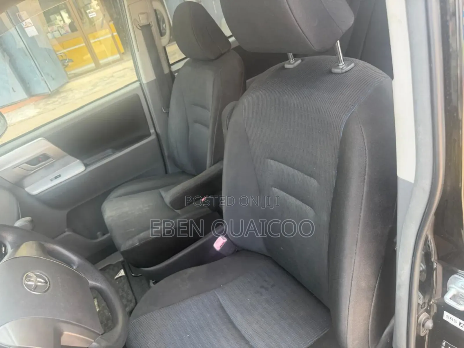 Toyota Voxy 2010 Black