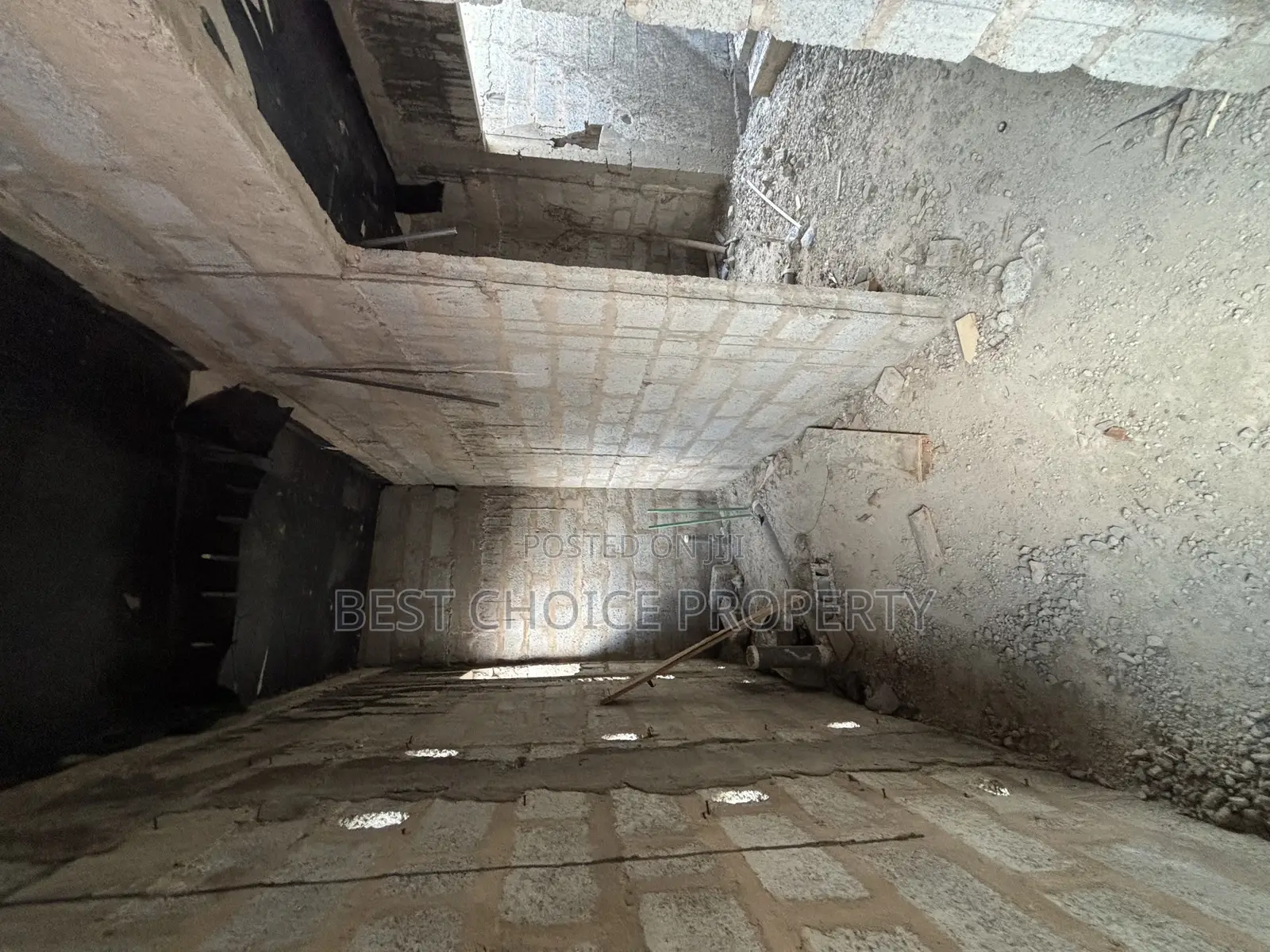 Ex 2 Bedroom Duplex House for Sale