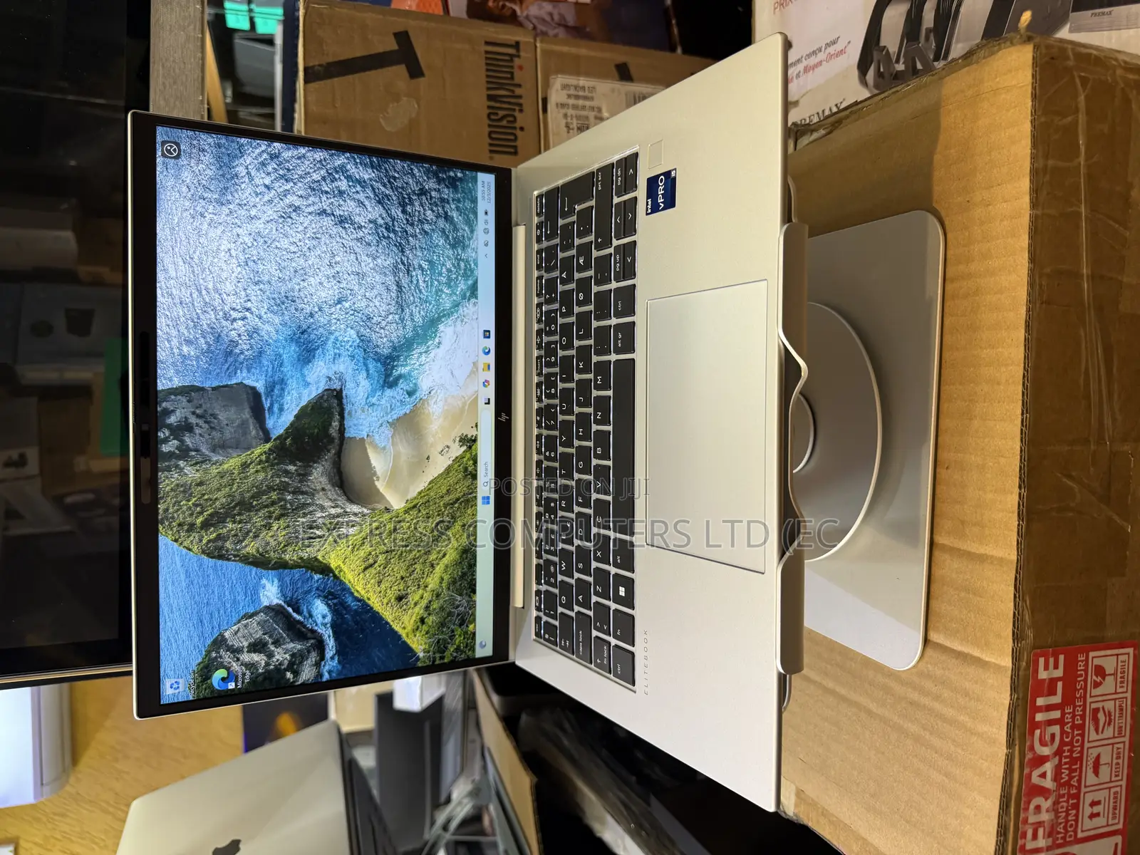 Laptop HP EliteBook 840 G10 16GB Intel Core I5 SSHD (Hybrid) 512GB