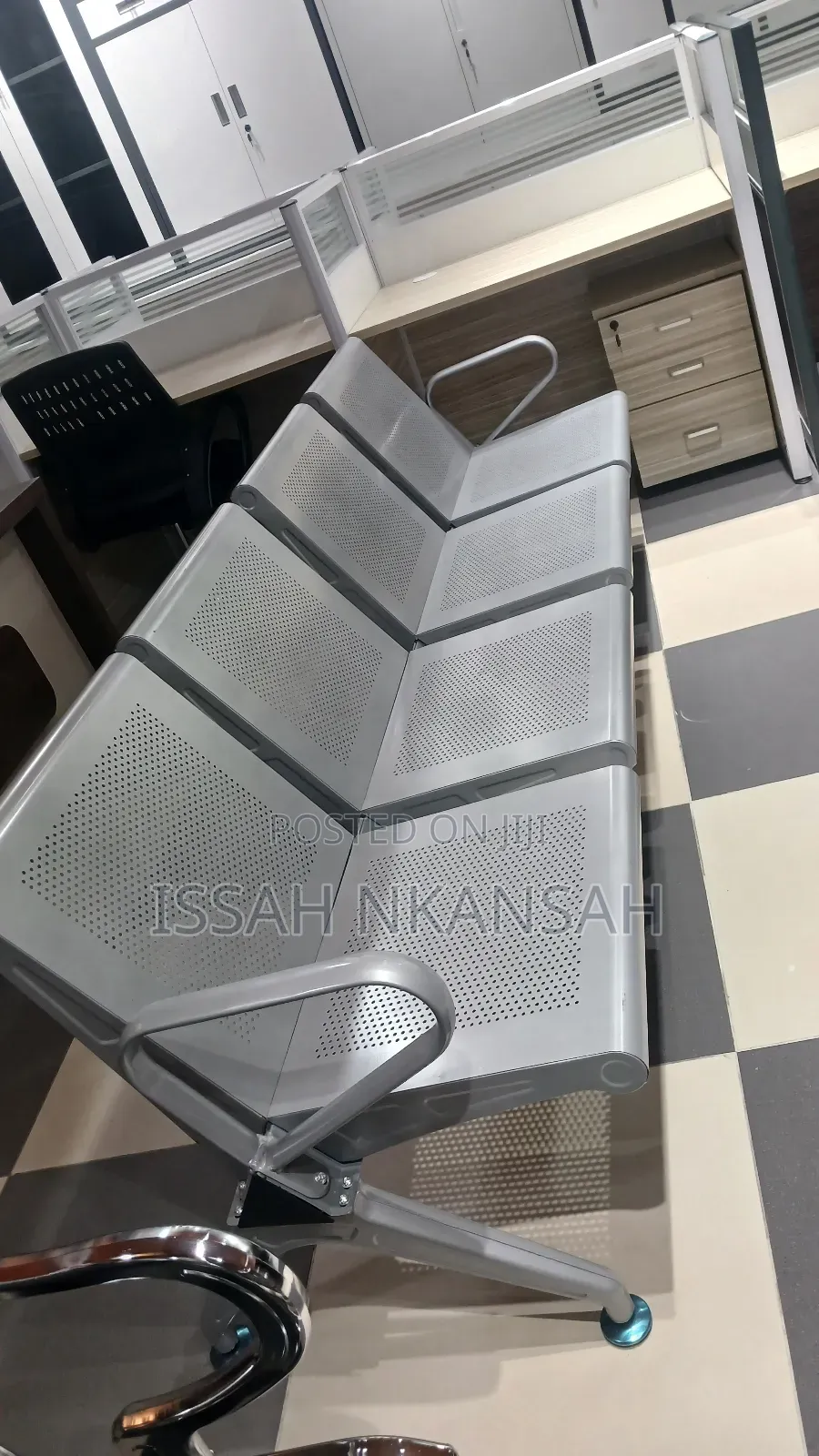 4 in 1 Office Waiting Chair.