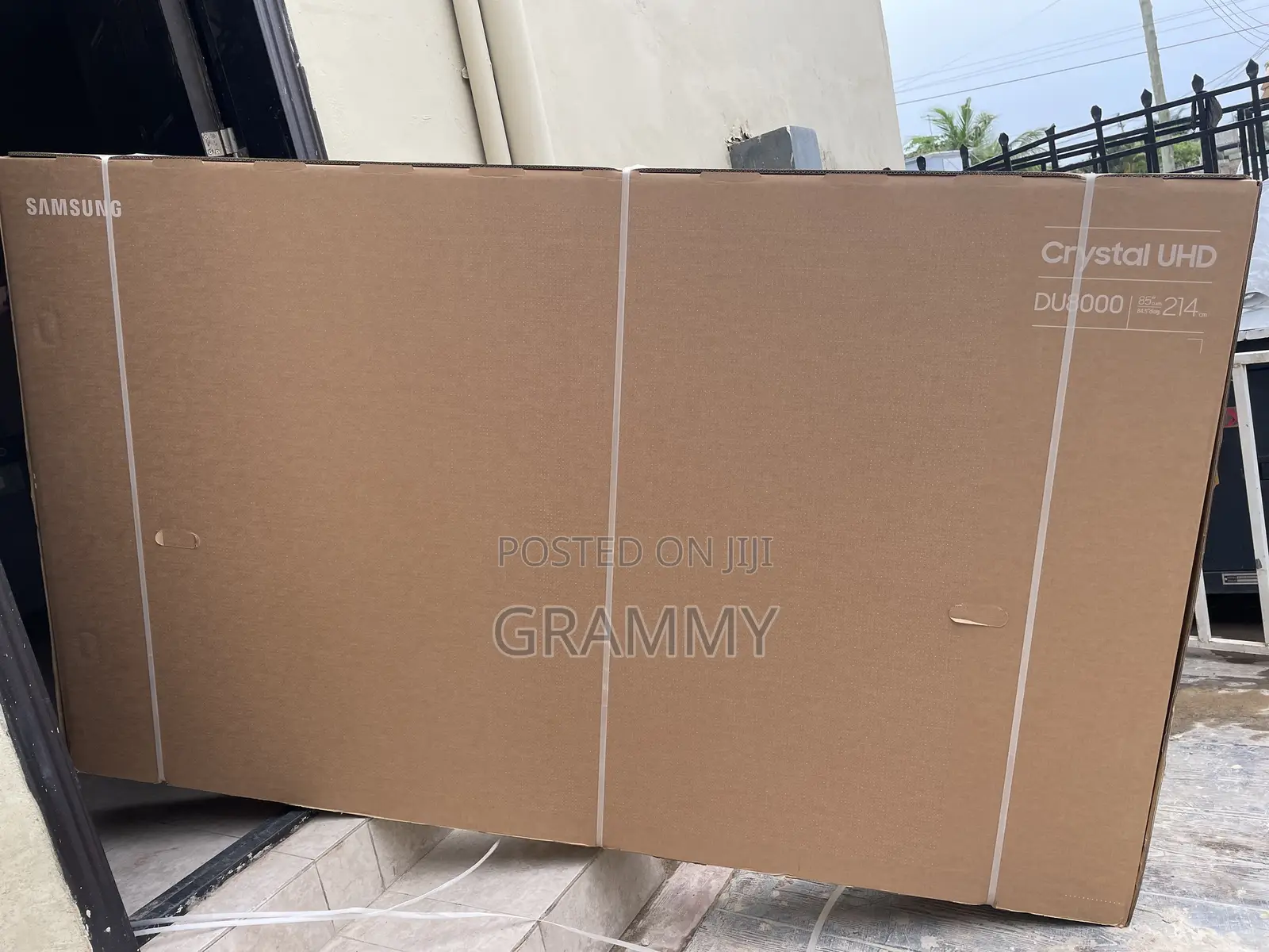Brand New Original Samsung Du8000 85 Inches