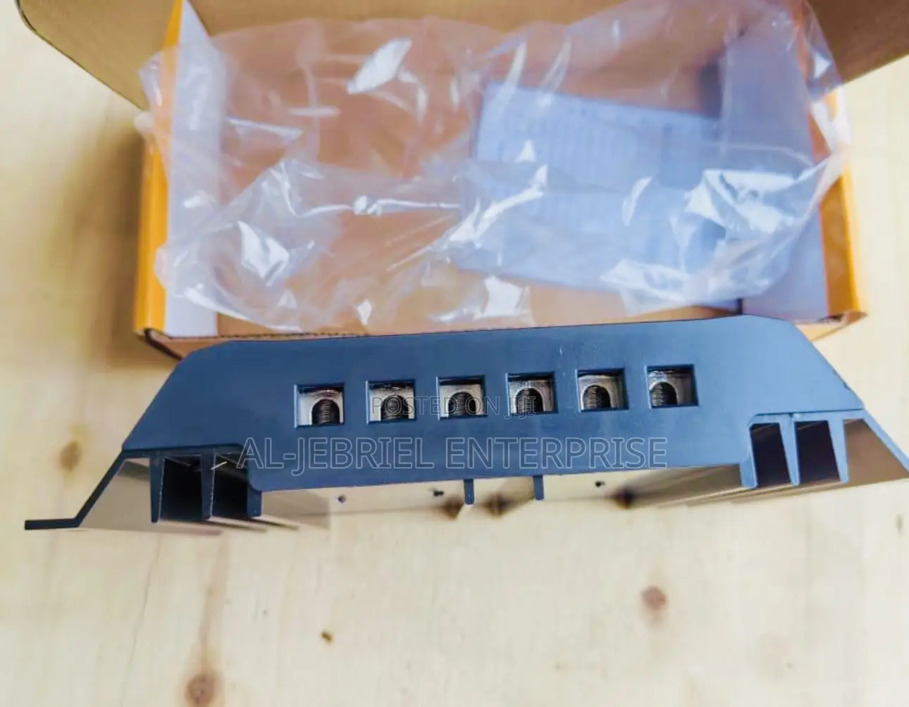 New 30amps Solar Charge Controller