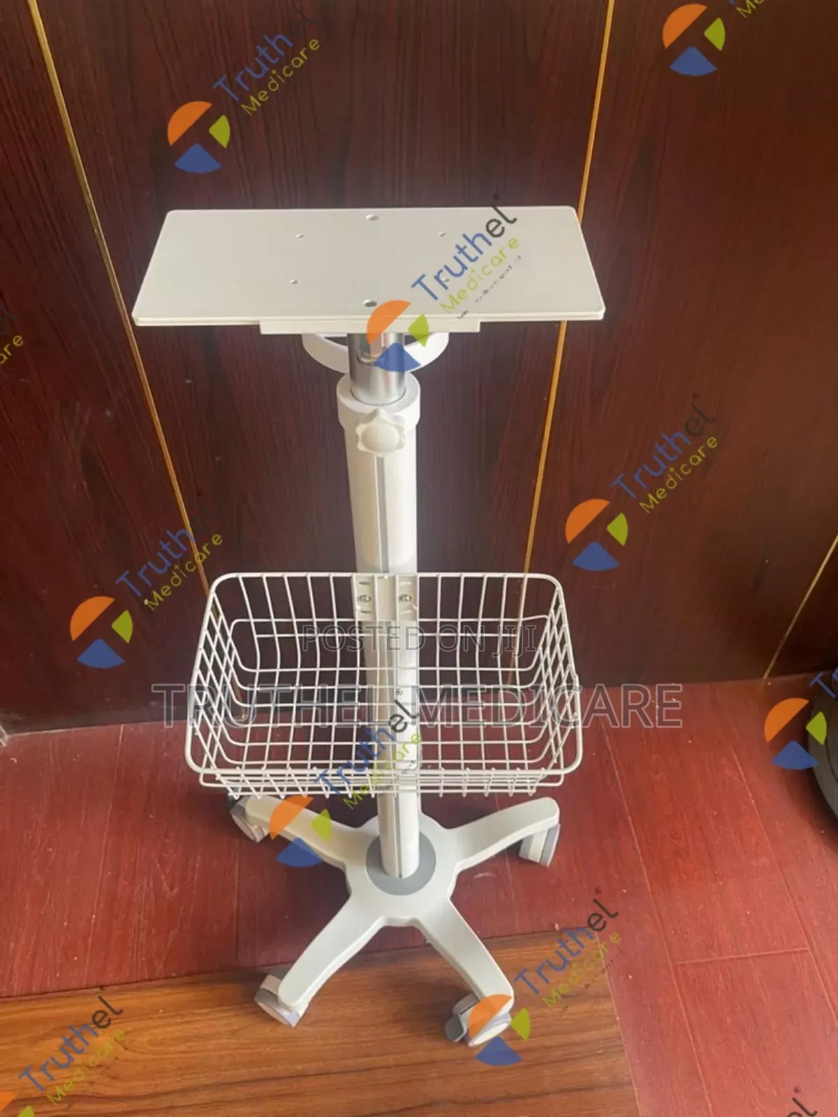 Patient Monitor Wall Mount