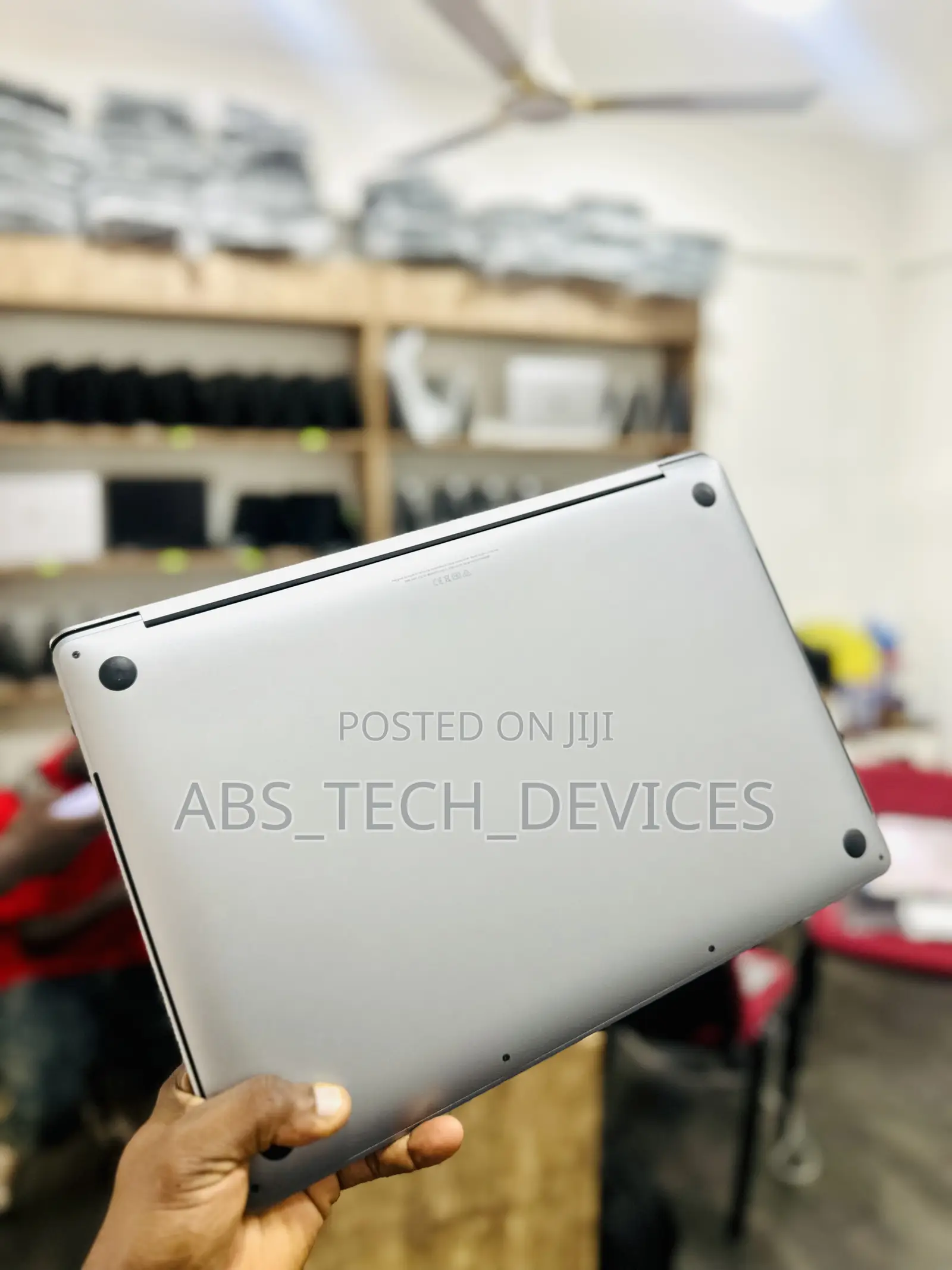 Laptop Apple MacBook Pro 2019 16GB Intel Core i9 SSD 1T