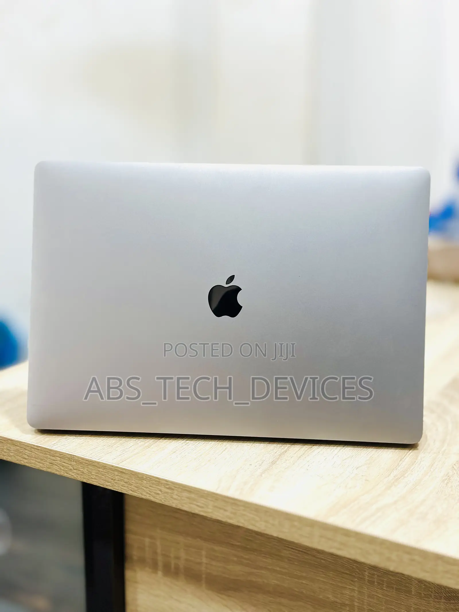 Laptop Apple MacBook Pro 2019 16GB Intel Core i9 SSD 1T