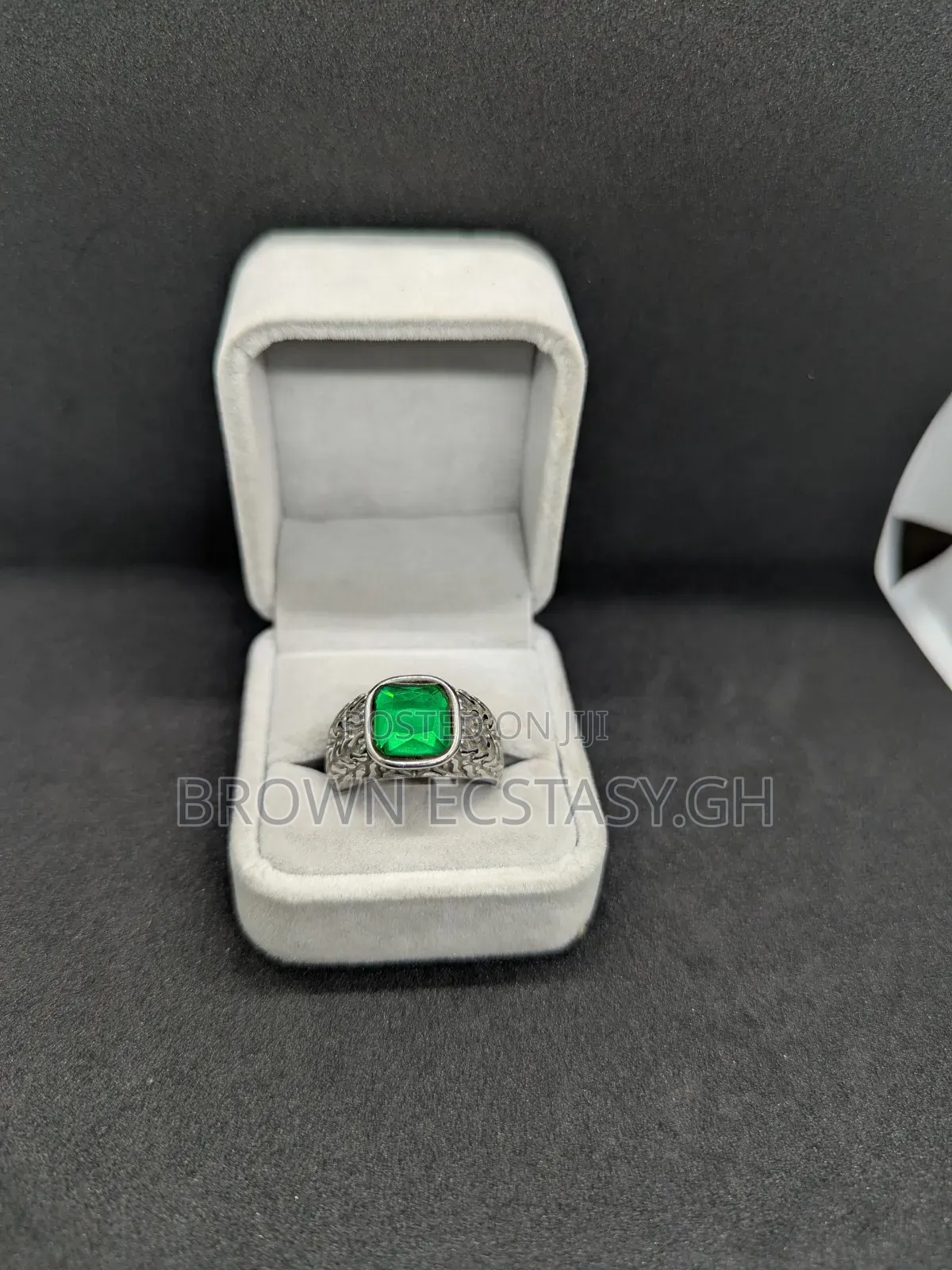 Green Stone Rings (Stainless Steel)