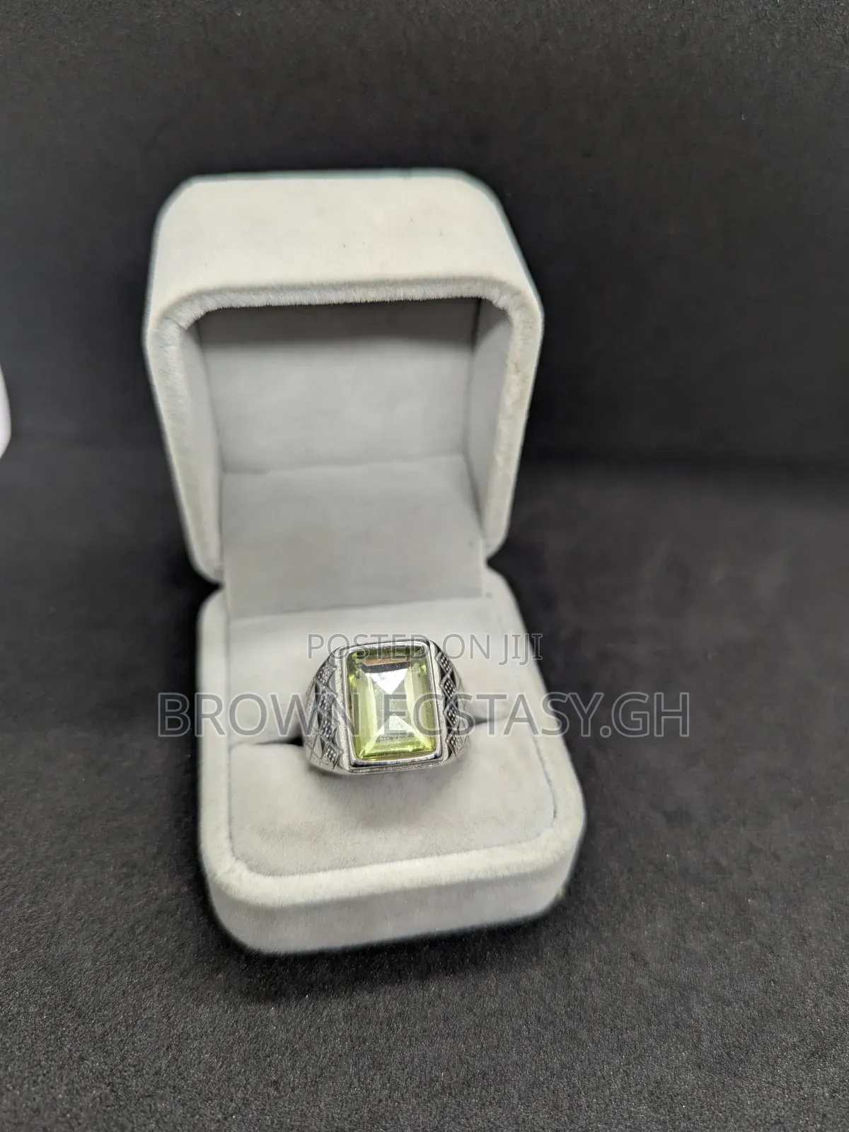 Green Stone Rings (Stainless Steel)