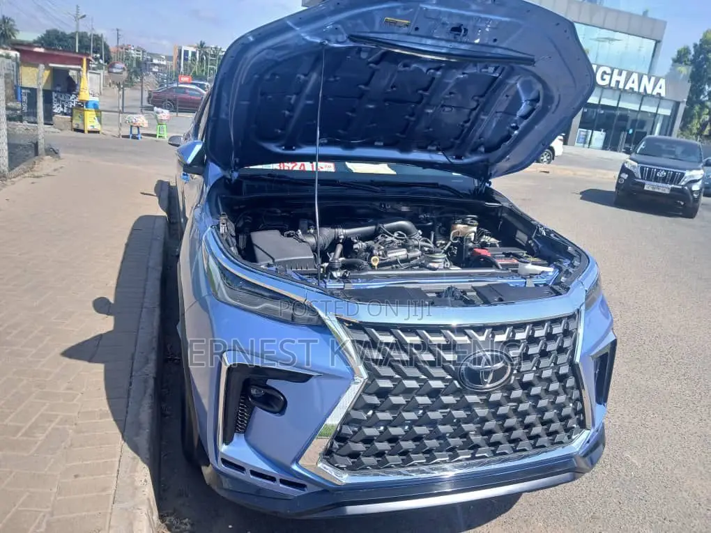 Toyota Fortuner 2019 Blue