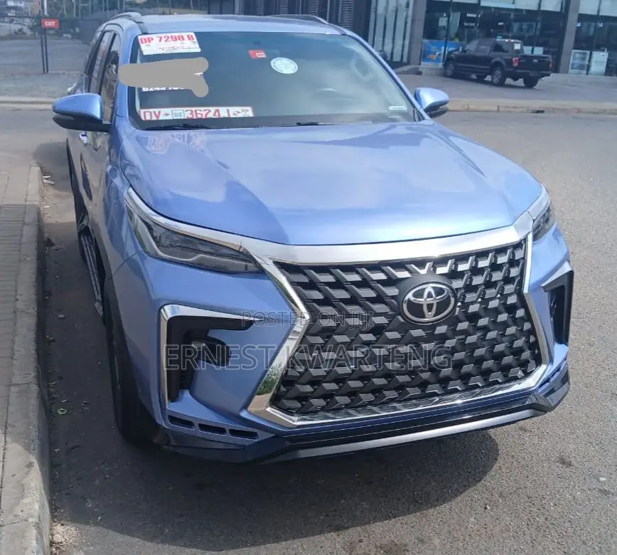 Toyota Fortuner 2019 Blue