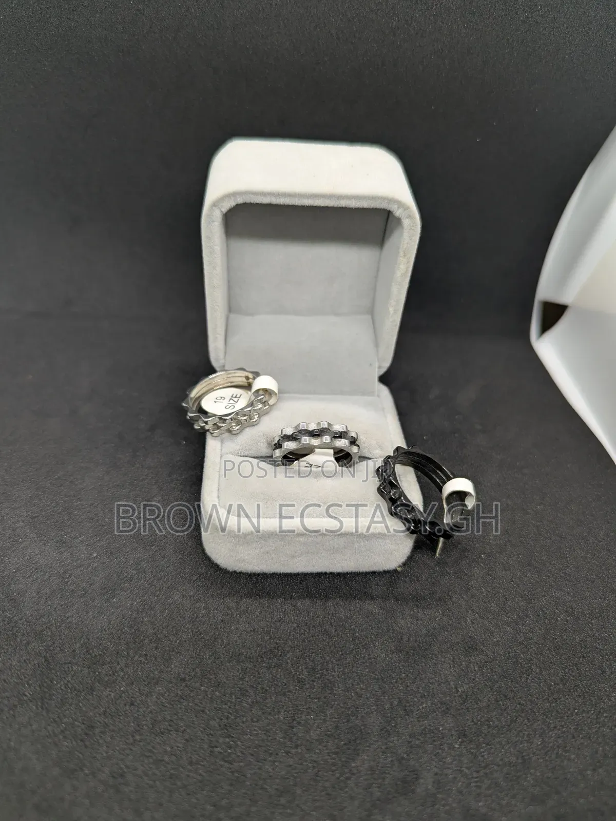 Bike Chain Design Round Rings