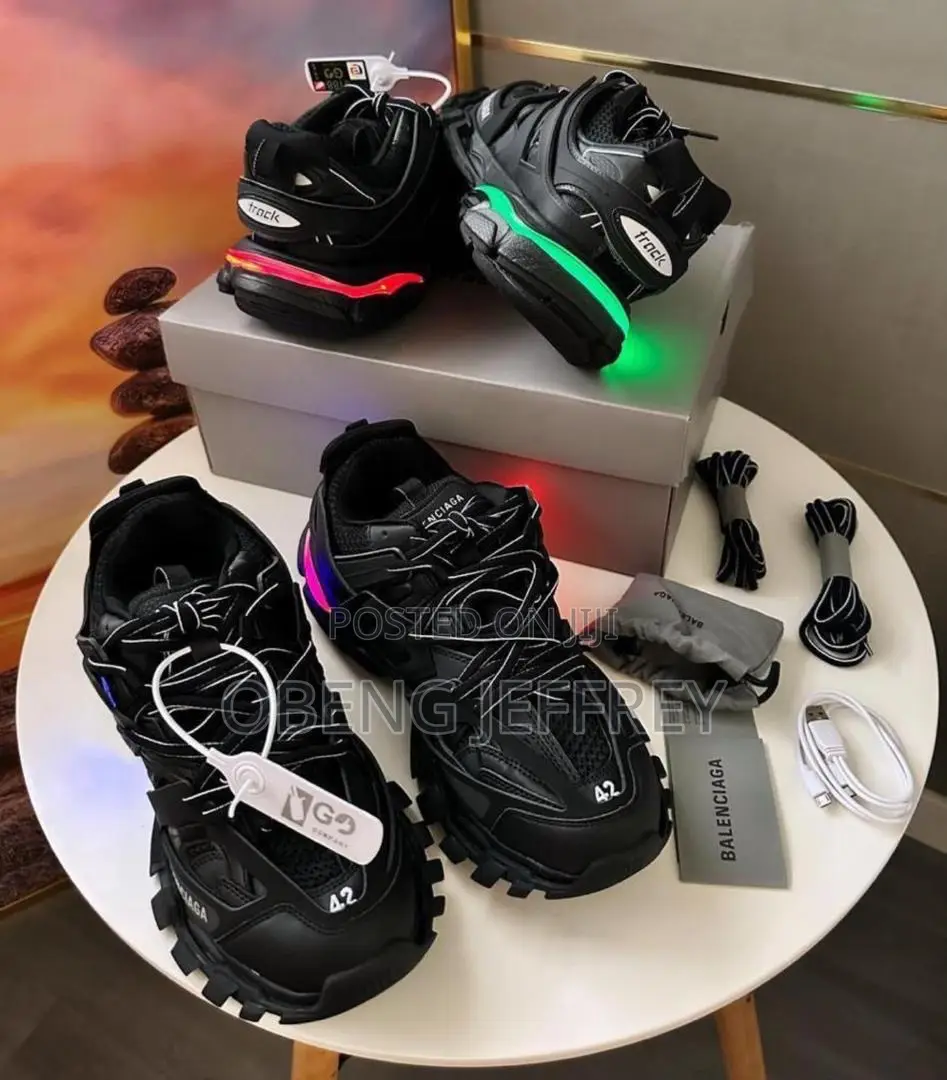 Original Balenciaga Track 1 Black With Light