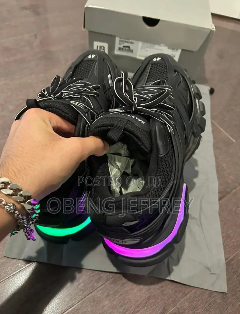 Original Balenciaga Track 1 Black With Light