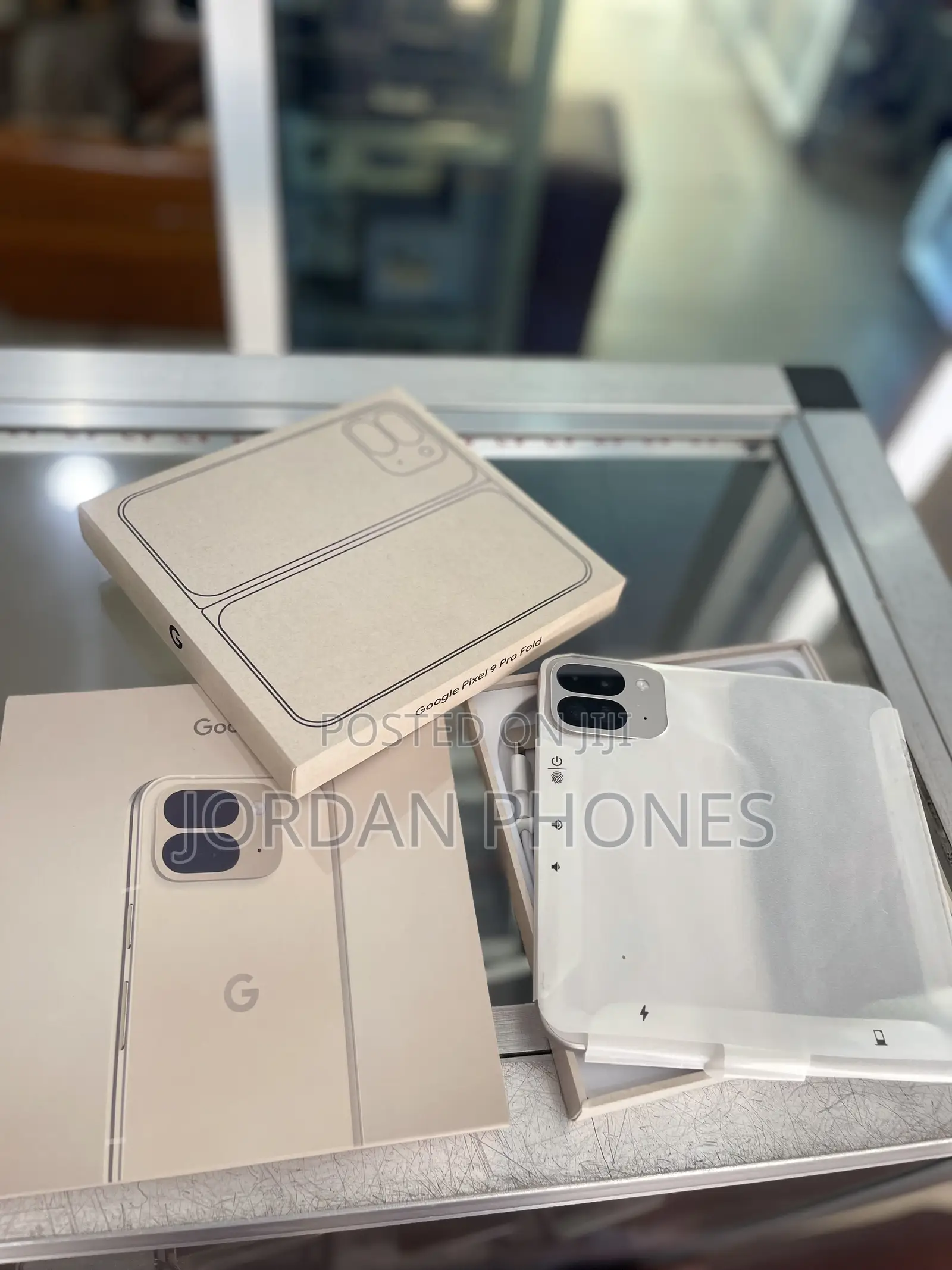 New Google Pixel 9 Pro Fold 256 GB Gold