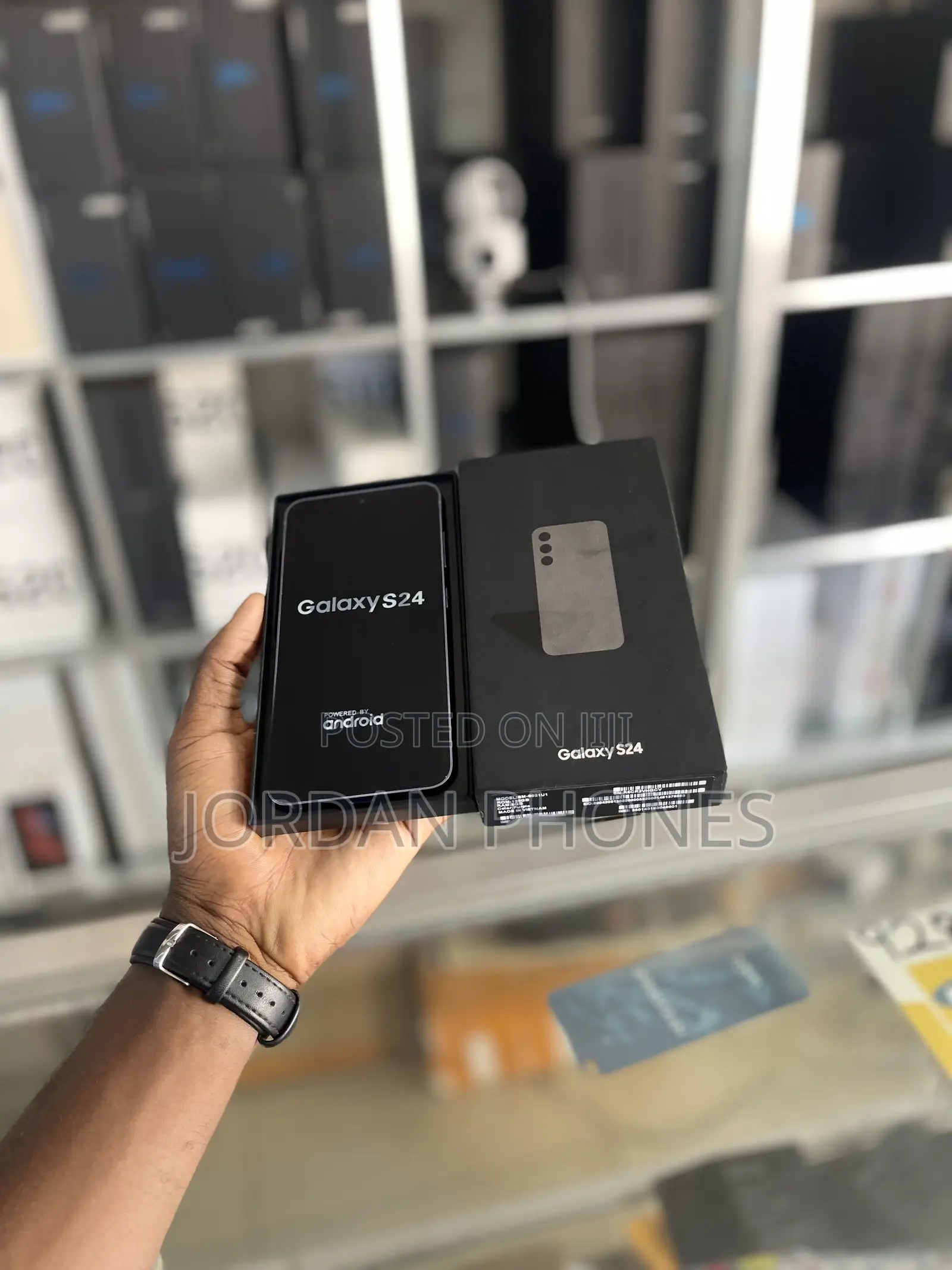 New Samsung Galaxy S24 128 GB Black