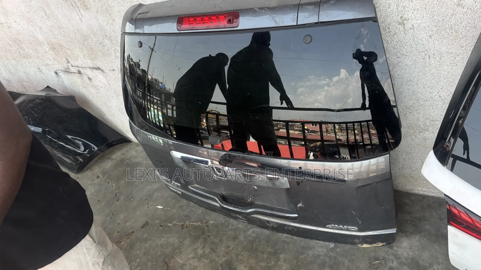Honda Pilot 2012,2013,2014,2015 Tailgate/ Boot Available