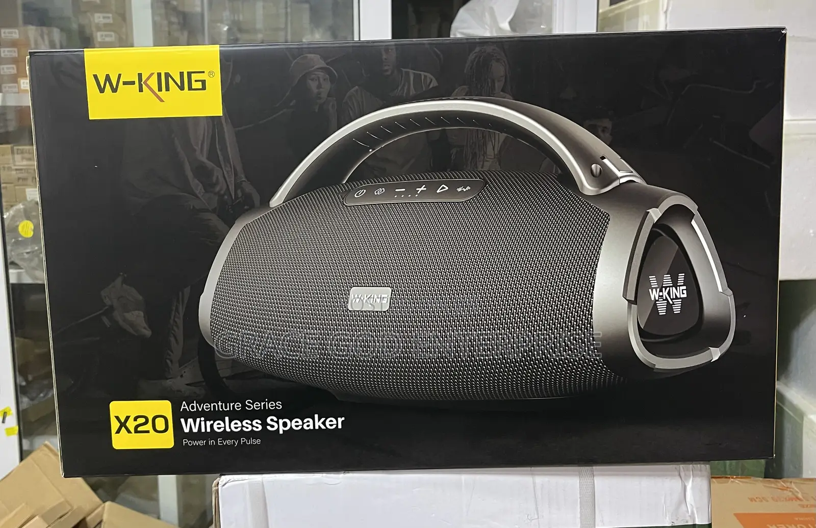 New W-king X20  Portable Outdoor Boombox Bluetooth  Loud Speaker