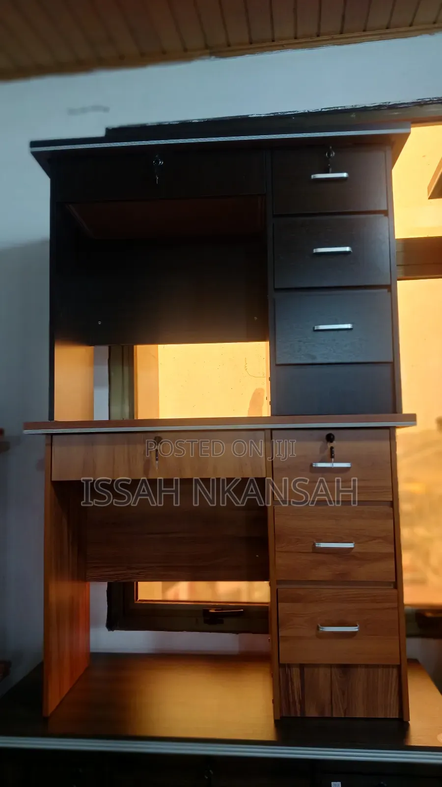 Office Desk