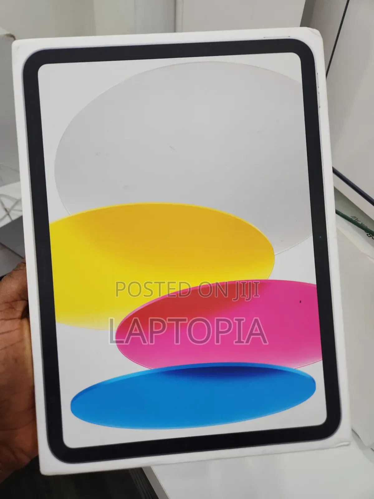 New Apple iPad (2025) 128 GB Silver