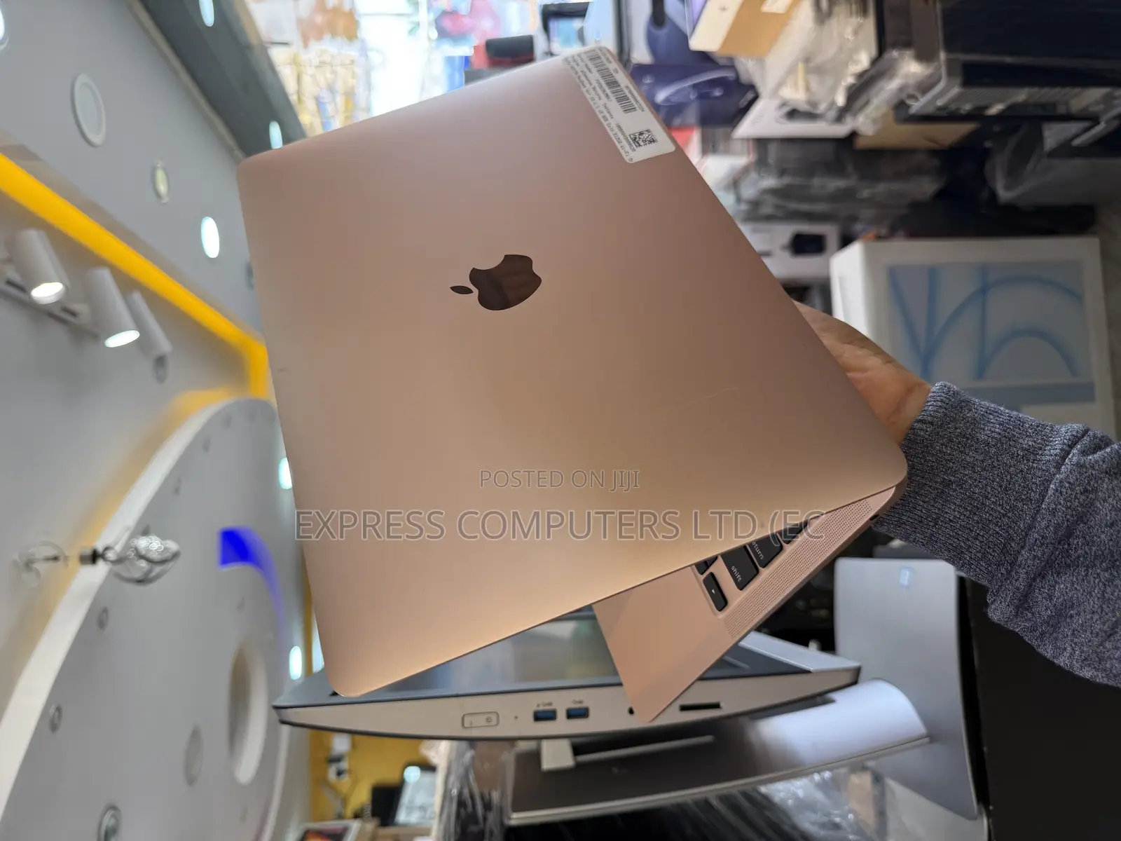 Laptop Apple MacBook Air 2019 8GB Intel Core I5 SSHD (Hybrid) 512GB