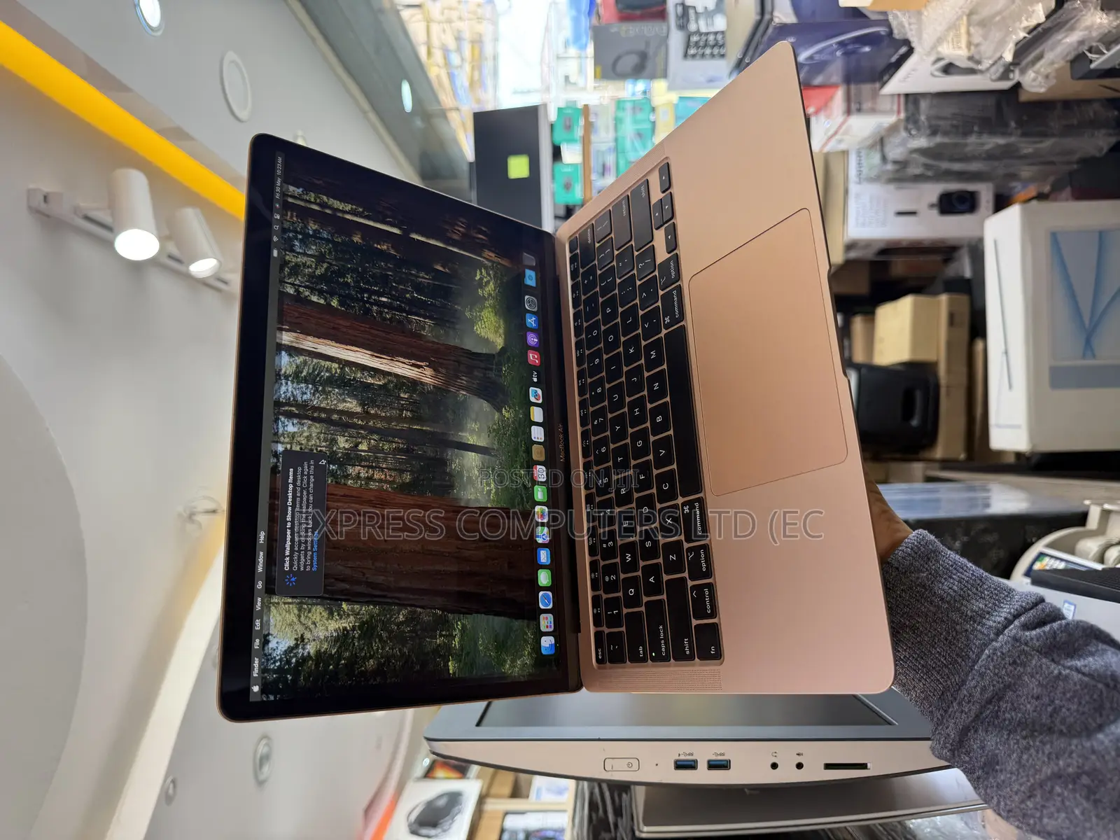 Laptop Apple MacBook Air 2019 8GB Intel Core I5 SSHD (Hybrid) 512GB
