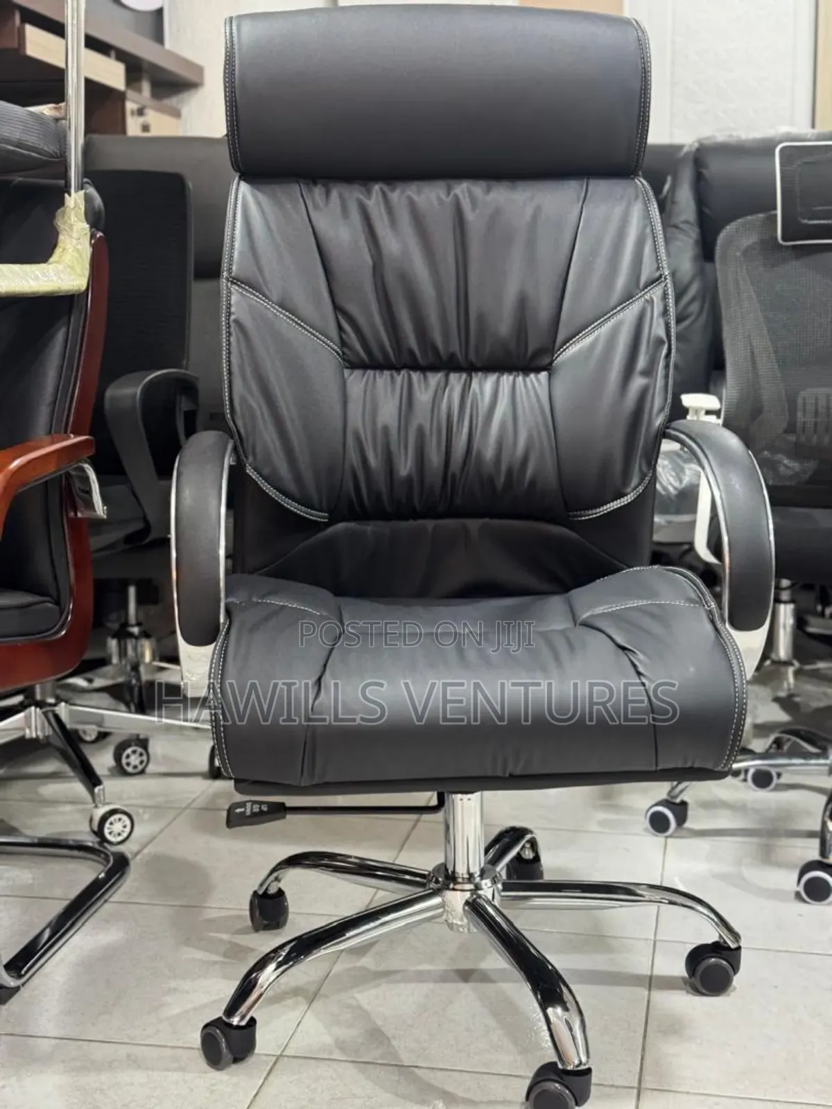 Executive Leather Swivel Chair