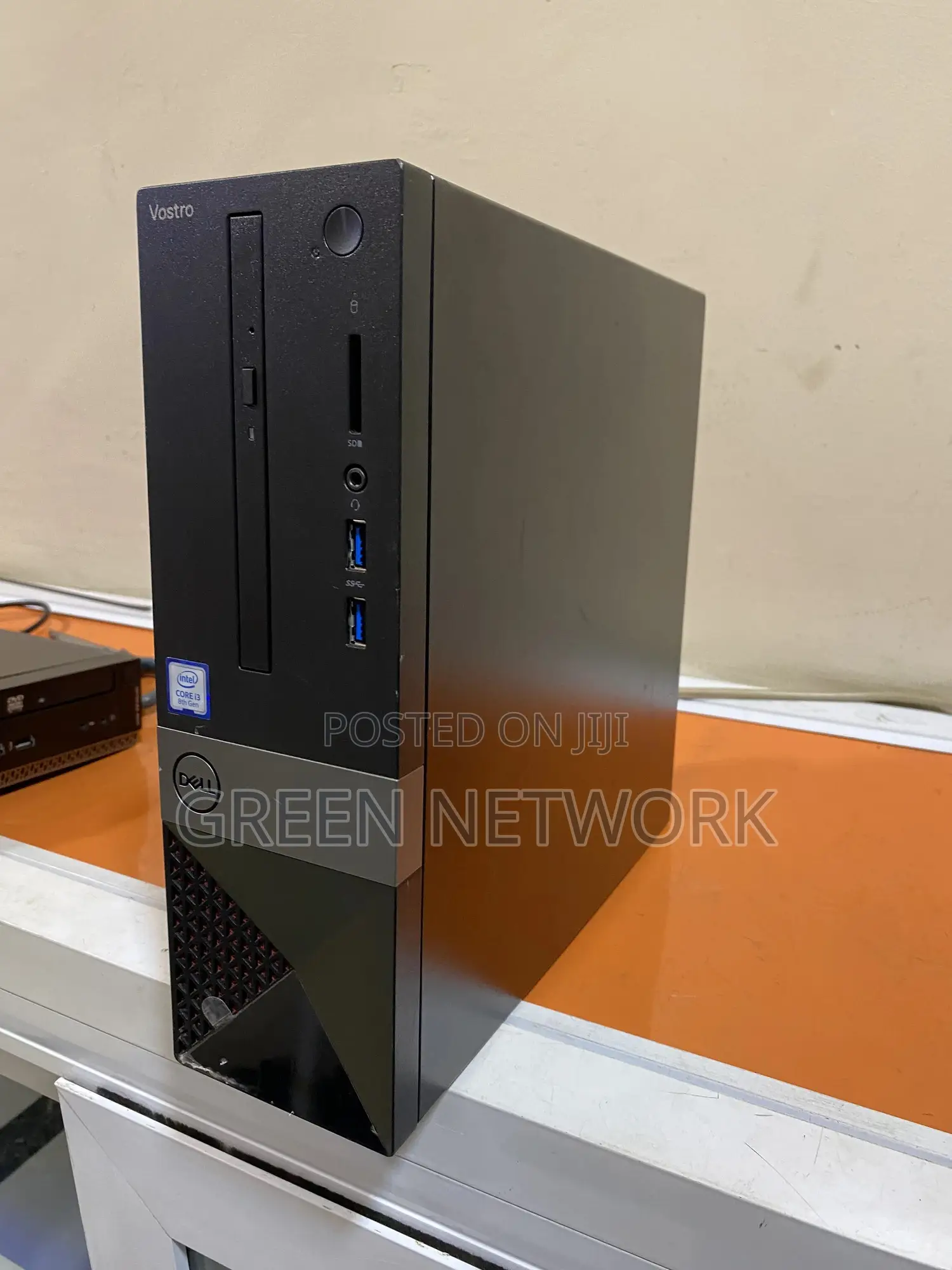 Desktop Computer Dell Vostro Mini 8GB Intel Core i3 HDD 500GB
