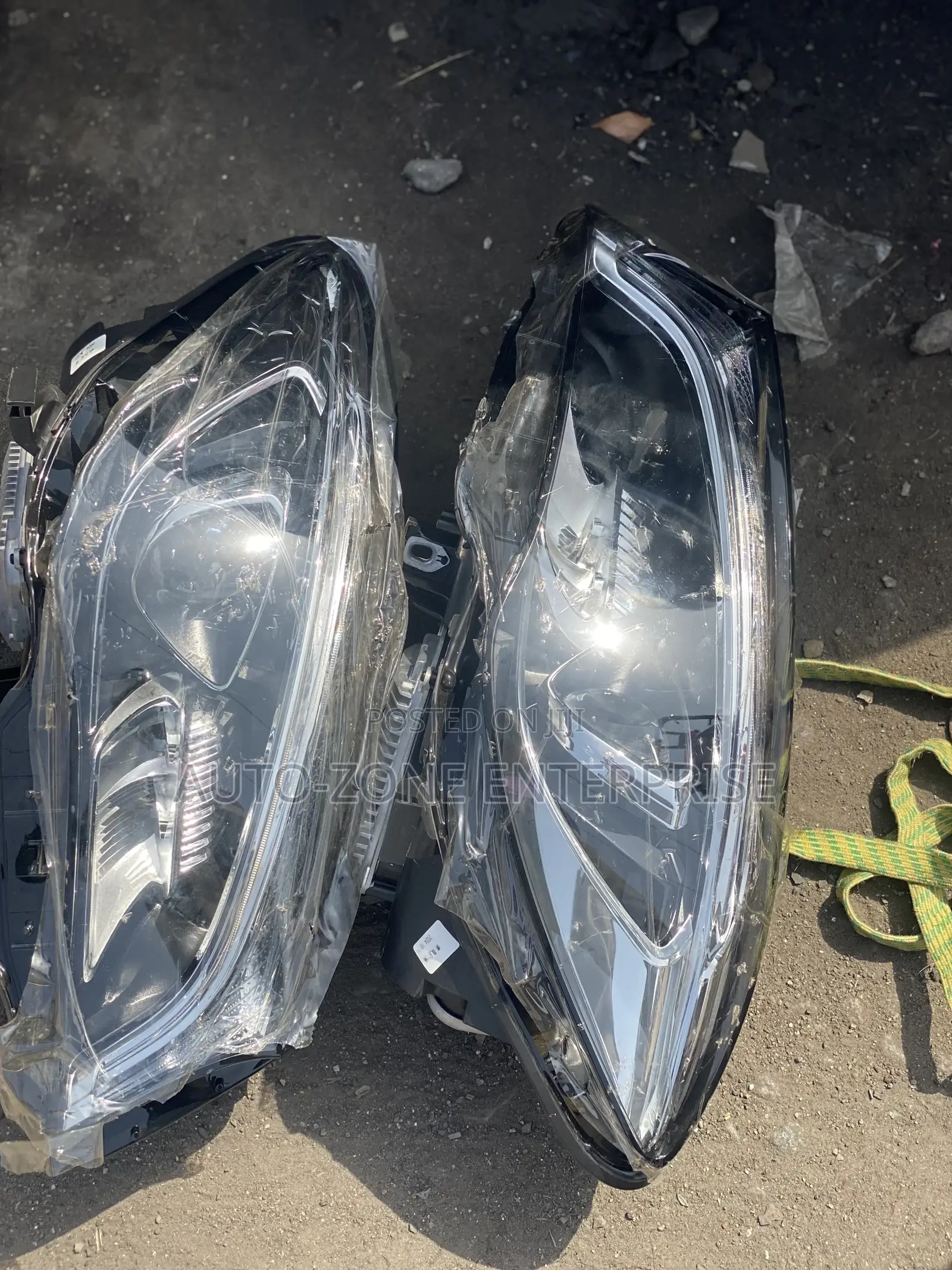 Mercedes Benz Cla250 Headlights Pair