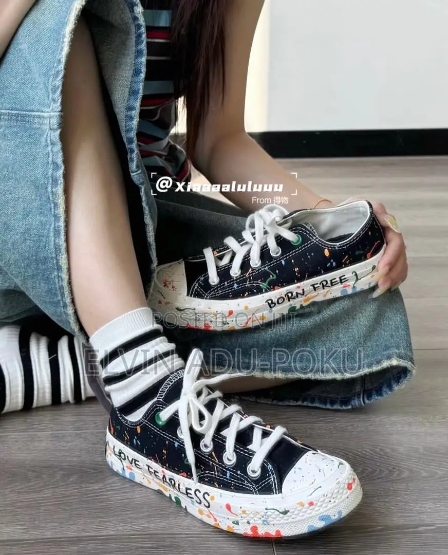 Converse Short Love Fearless Sneaker