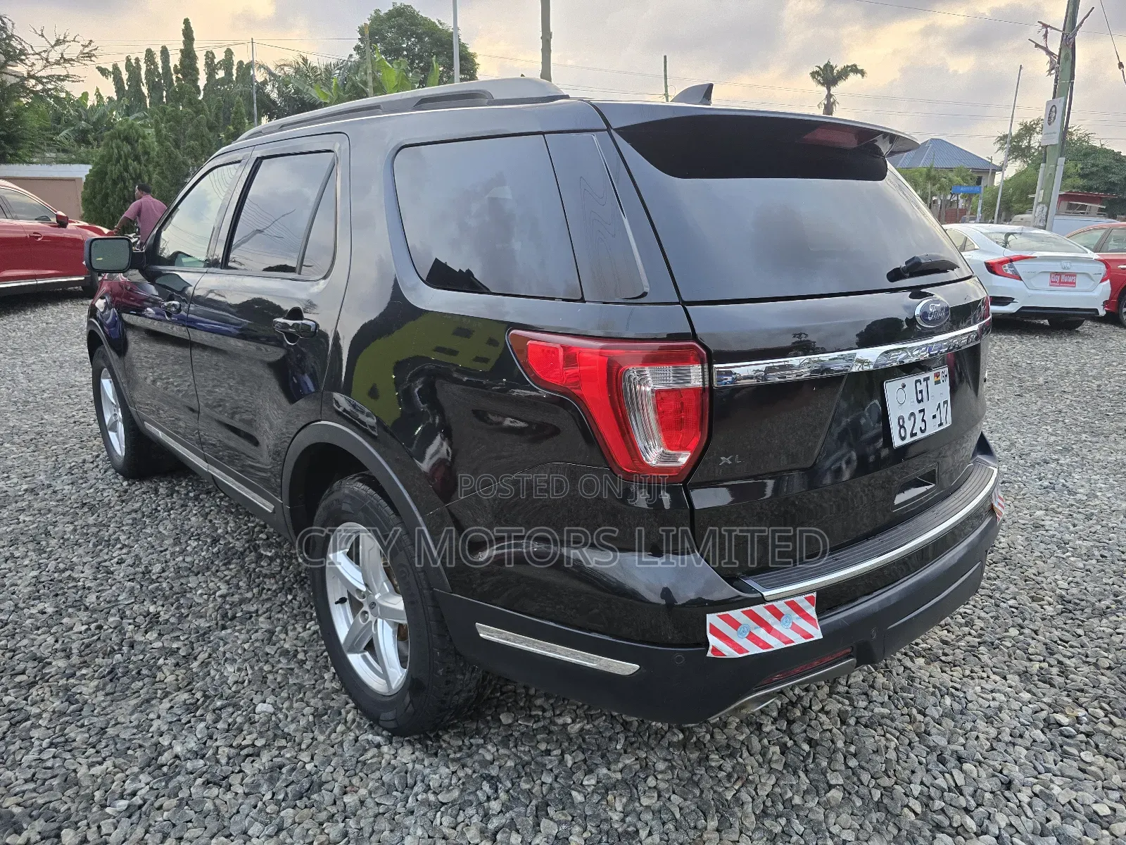 Ford Explorer XLT 4dr FWD (2.3L 4cyl 6A) 2017 Black