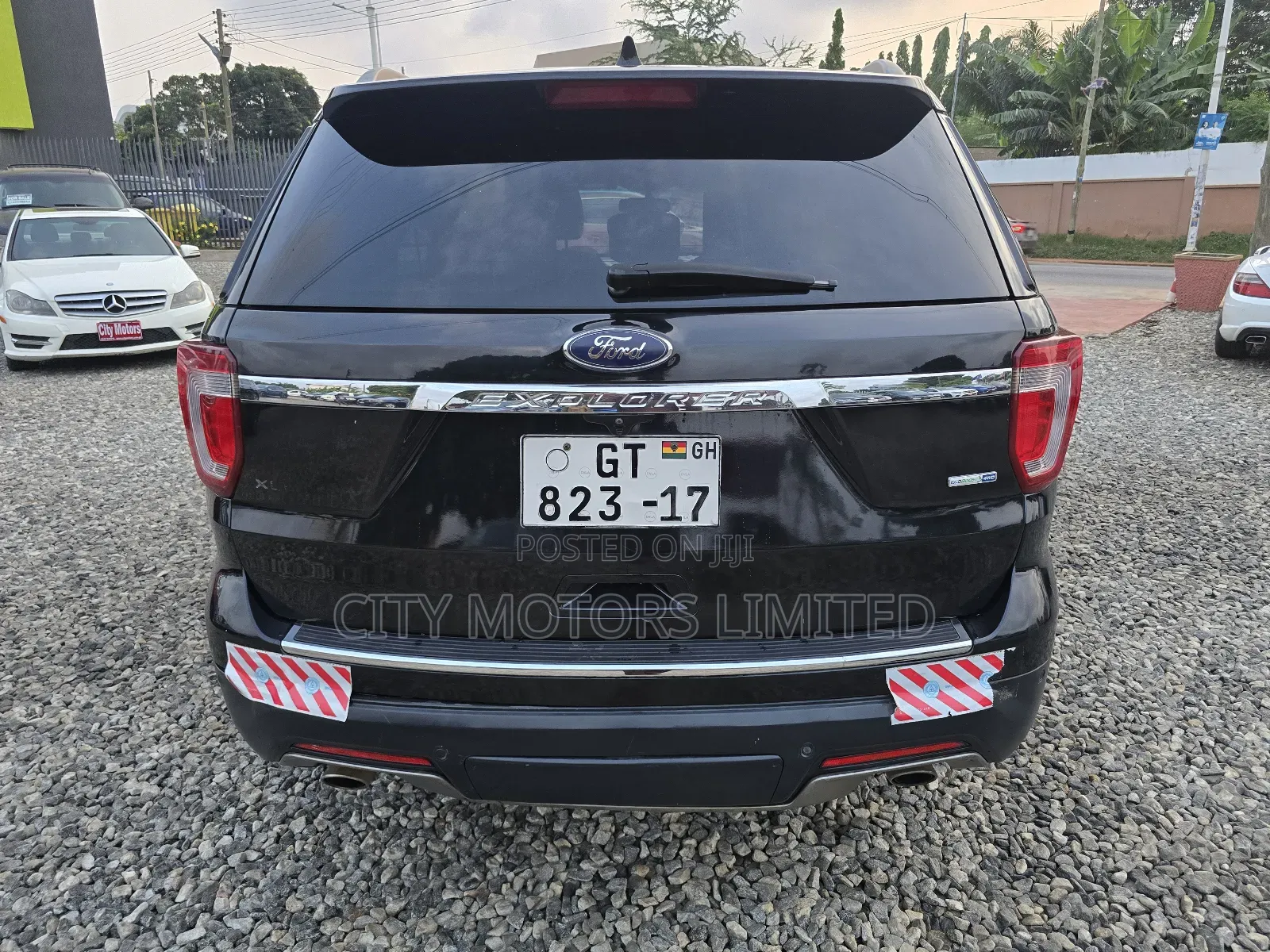 Ford Explorer XLT 4dr FWD (2.3L 4cyl 6A) 2017 Black