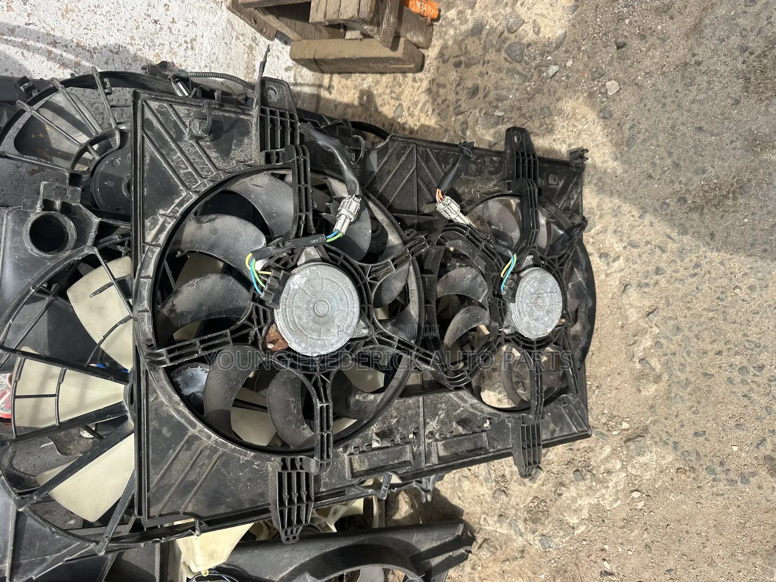 Nissan Rogue 2008 2009 2010 Radiator Fan