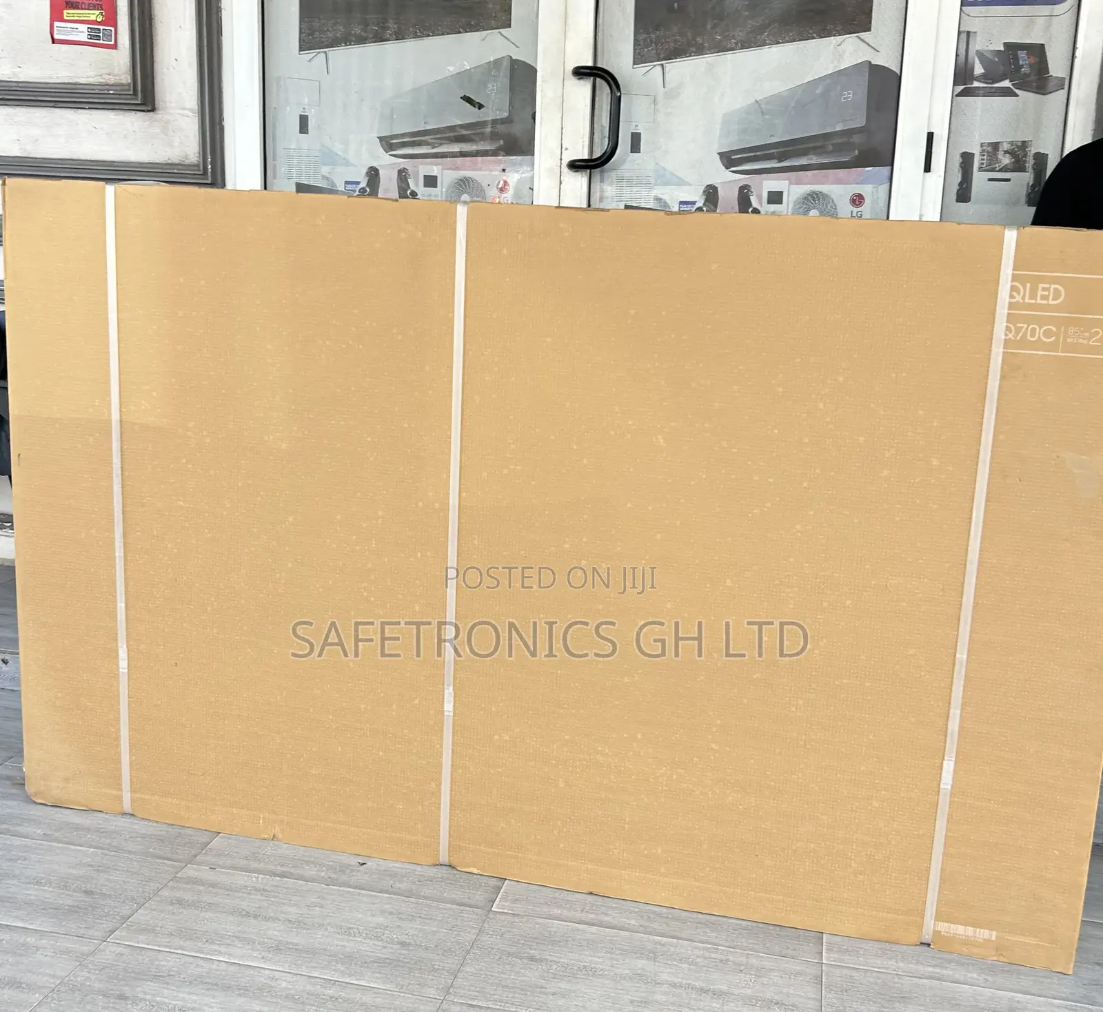 Ultra Sleek 85q70c Smart Uhd Samsung 85” (2025 Model) Tv