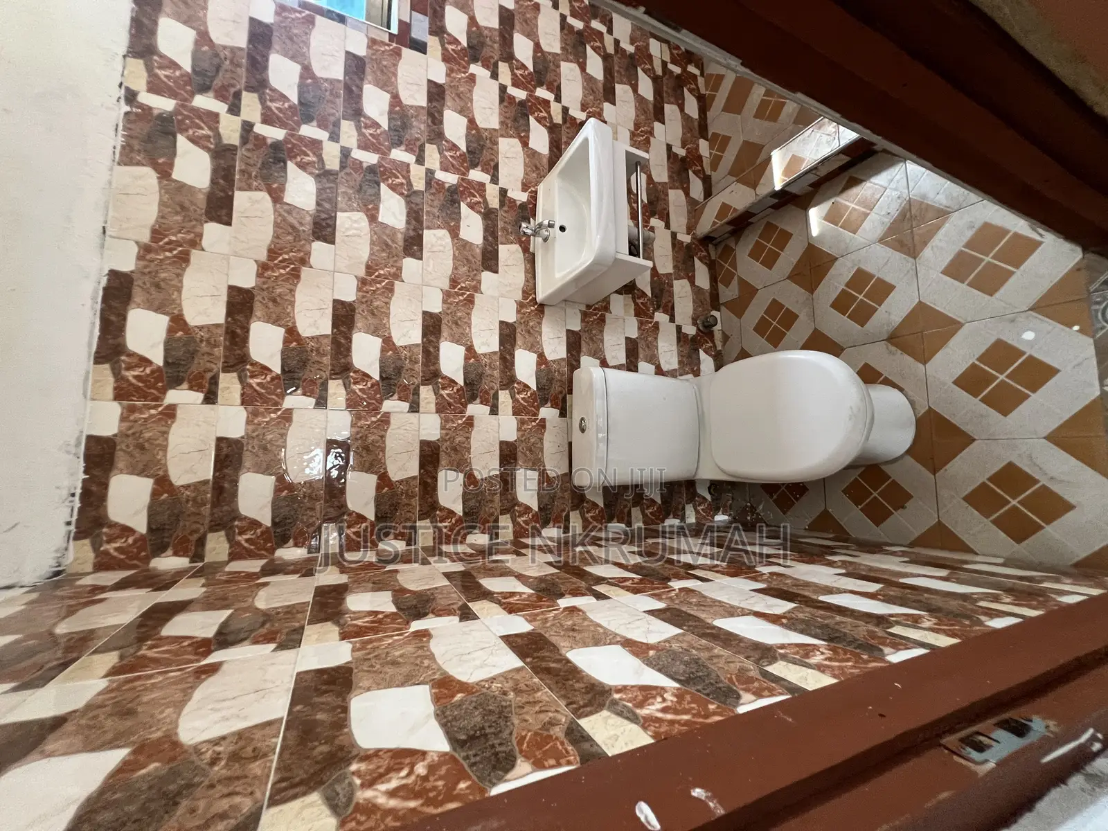 1bdrm Apartment in Mr Justice Estate, Old Barrier for rent