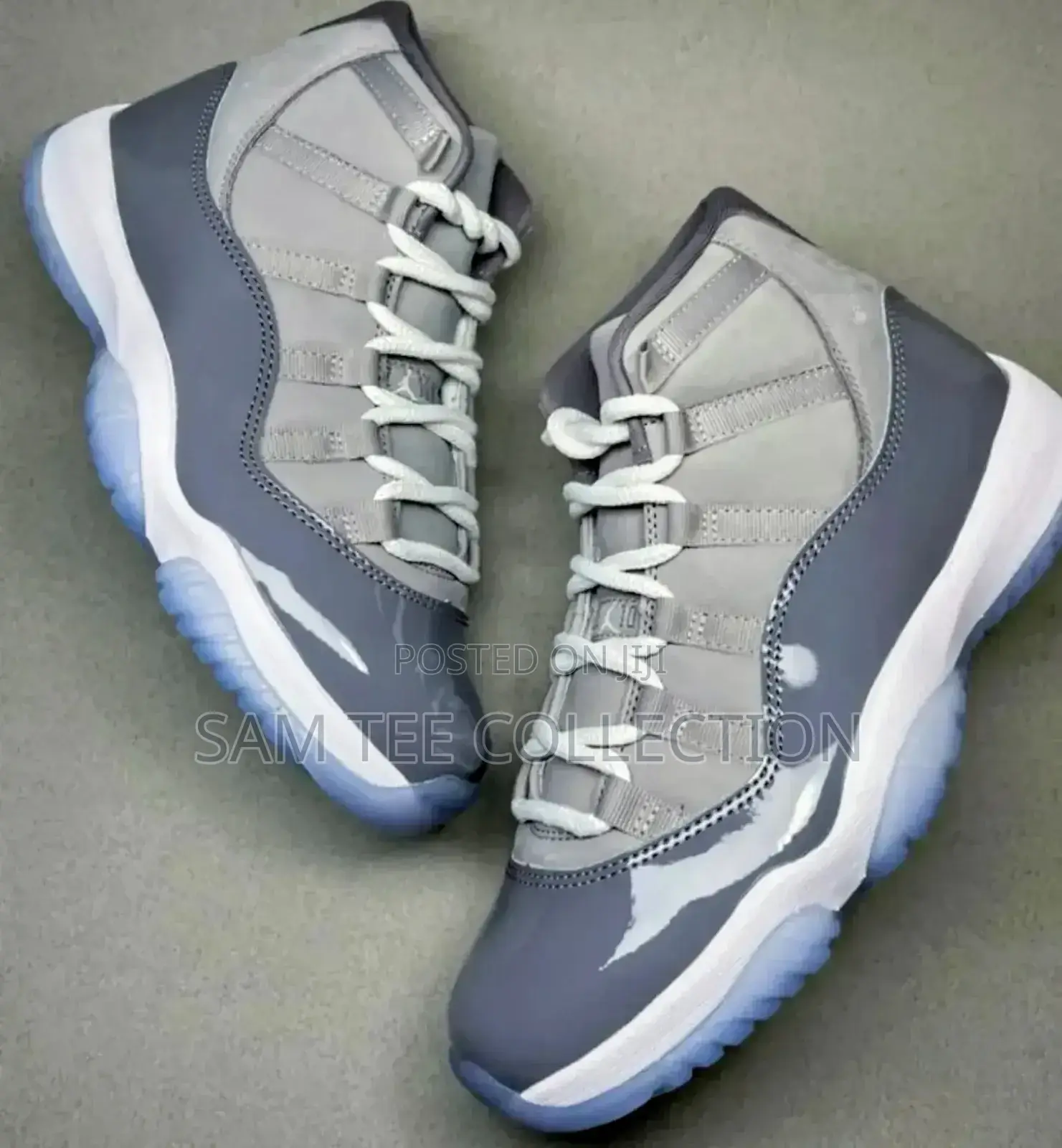 Air Jordan 11 Cool Black and Grey Available High -Quality