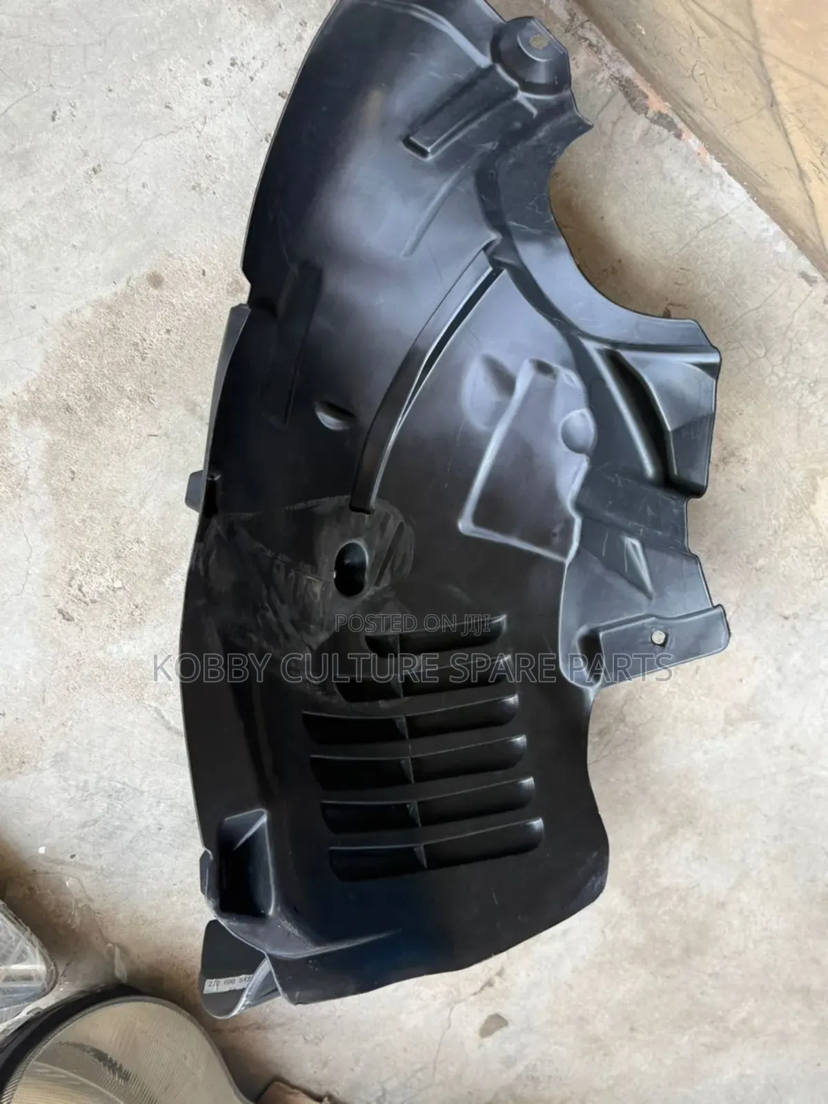 Original Mercedes-benz Car Mudguard Available For All Cars