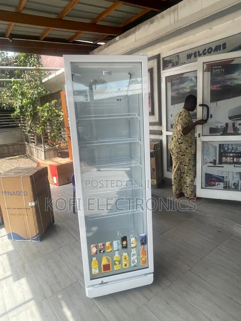 Nasco Chillvault 360l Store Display Fridge