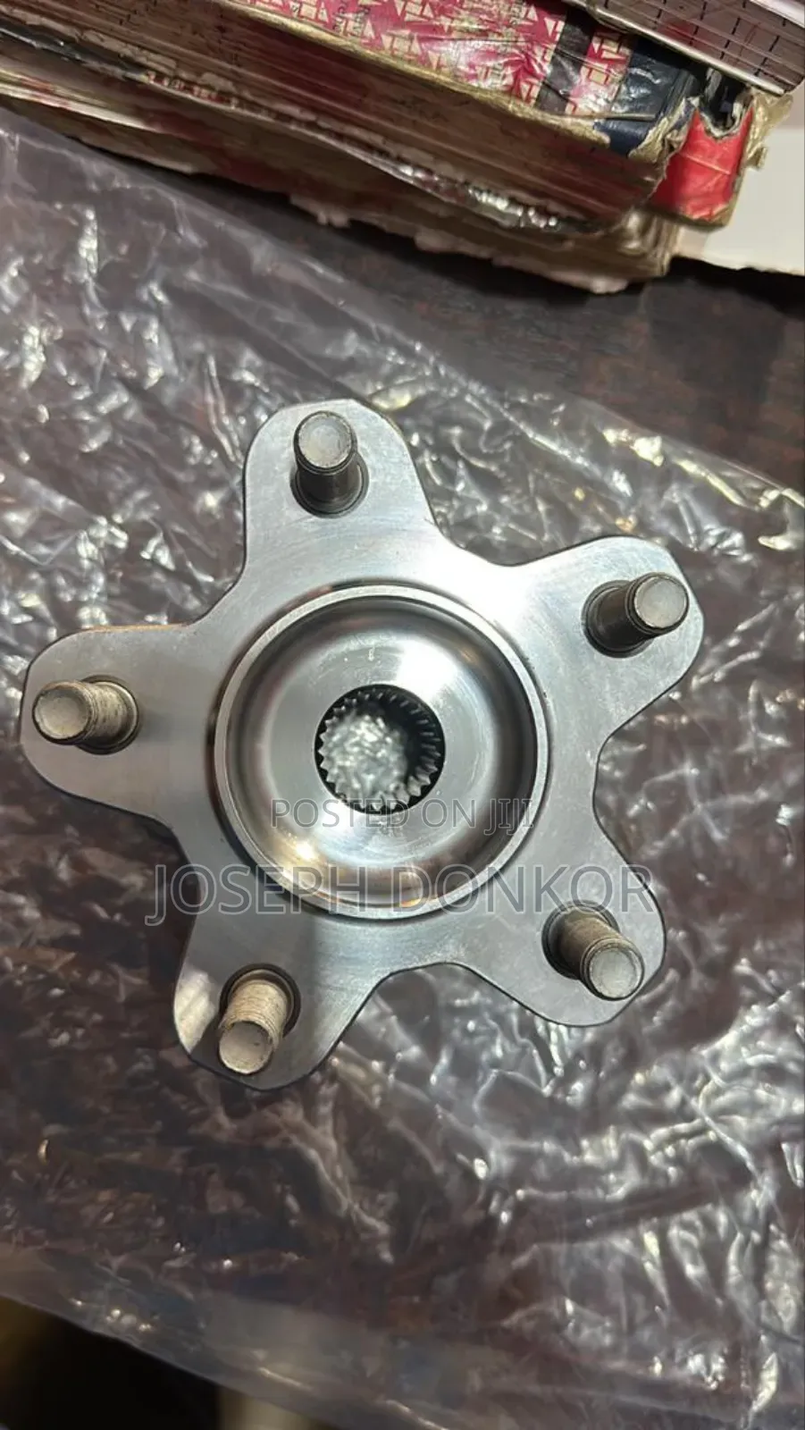 Outlander Back Hub 2022,2023,2024,2025,2026