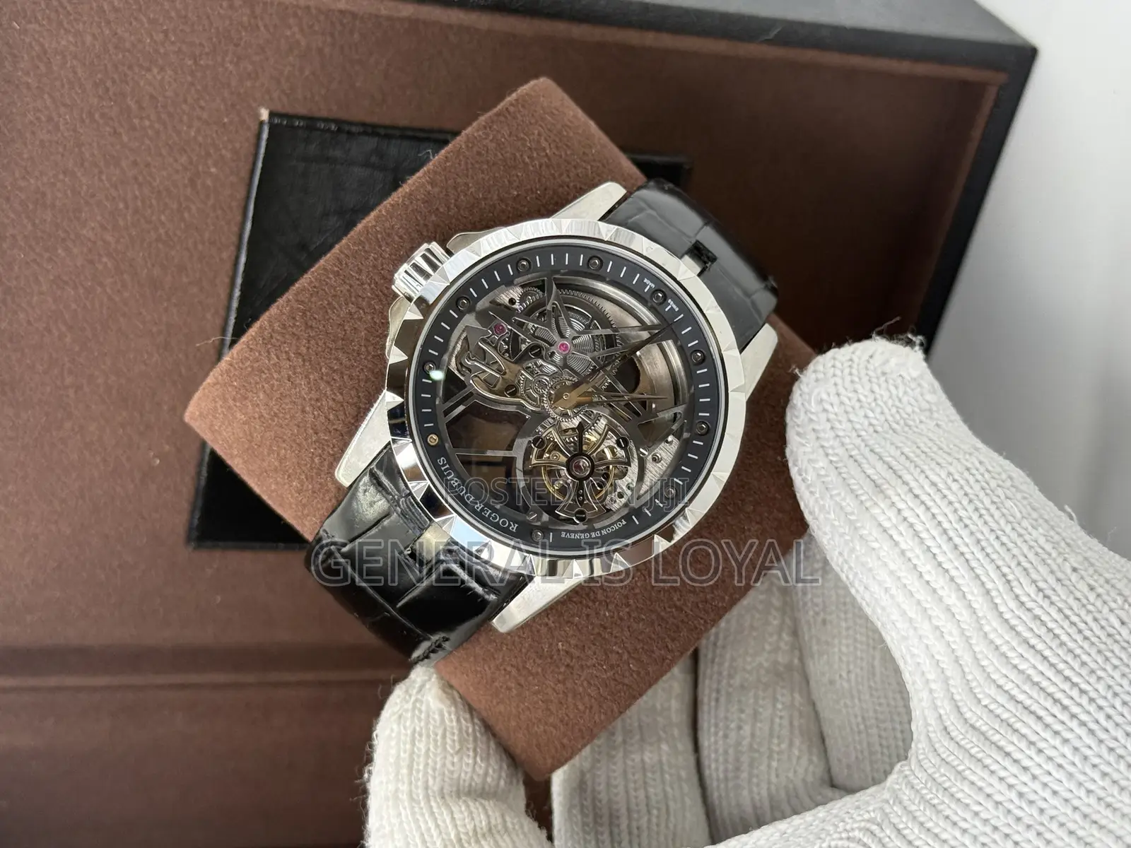 Roger Dubuis Excalibur 42 Automatic SkeletonBlack Strong Leather Watch