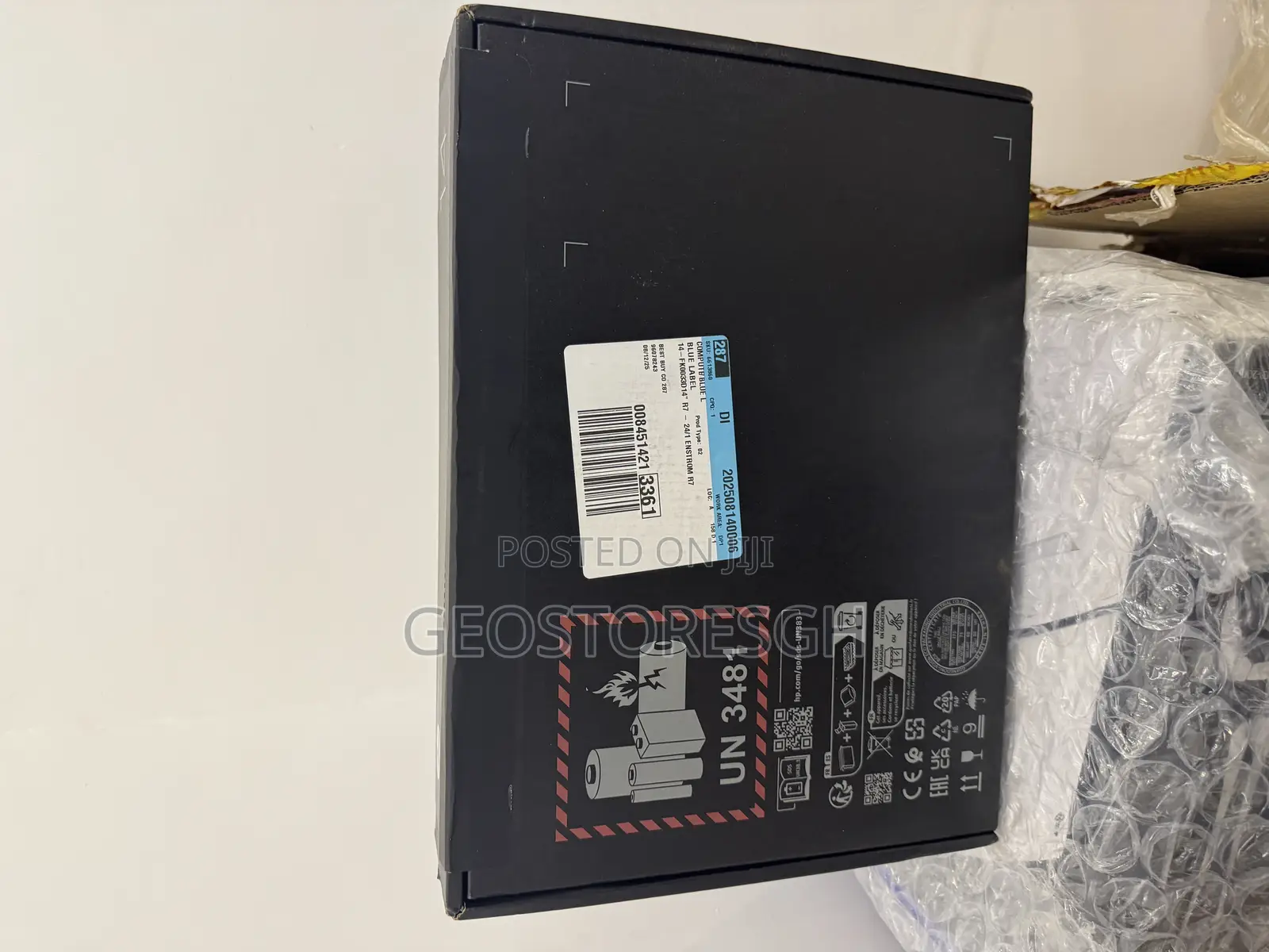 New Laptop HP OmniBook Ultra Flip 14" 24GB AMD Ryzen 7 SSD 1T