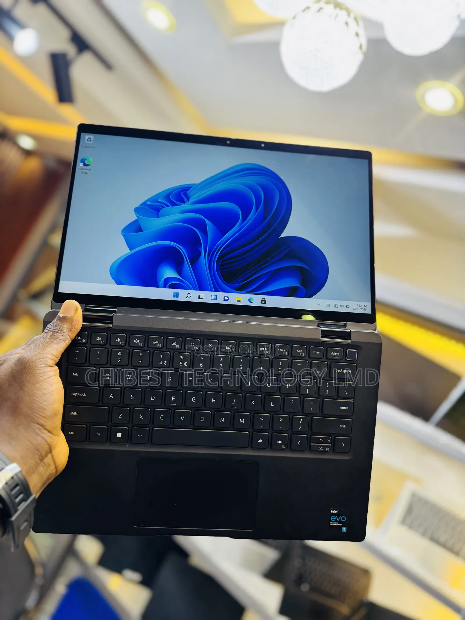 Laptop Dell Latitude 7420 16GB Intel Core i5 SSD 256GB