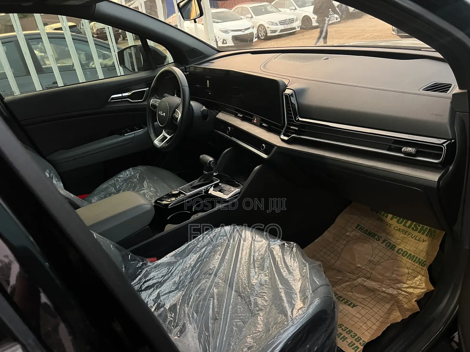 Kia Sportage X-Pro 2024 Black