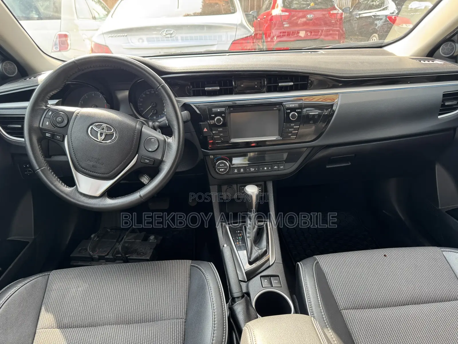 Toyota Corolla 2016 Black