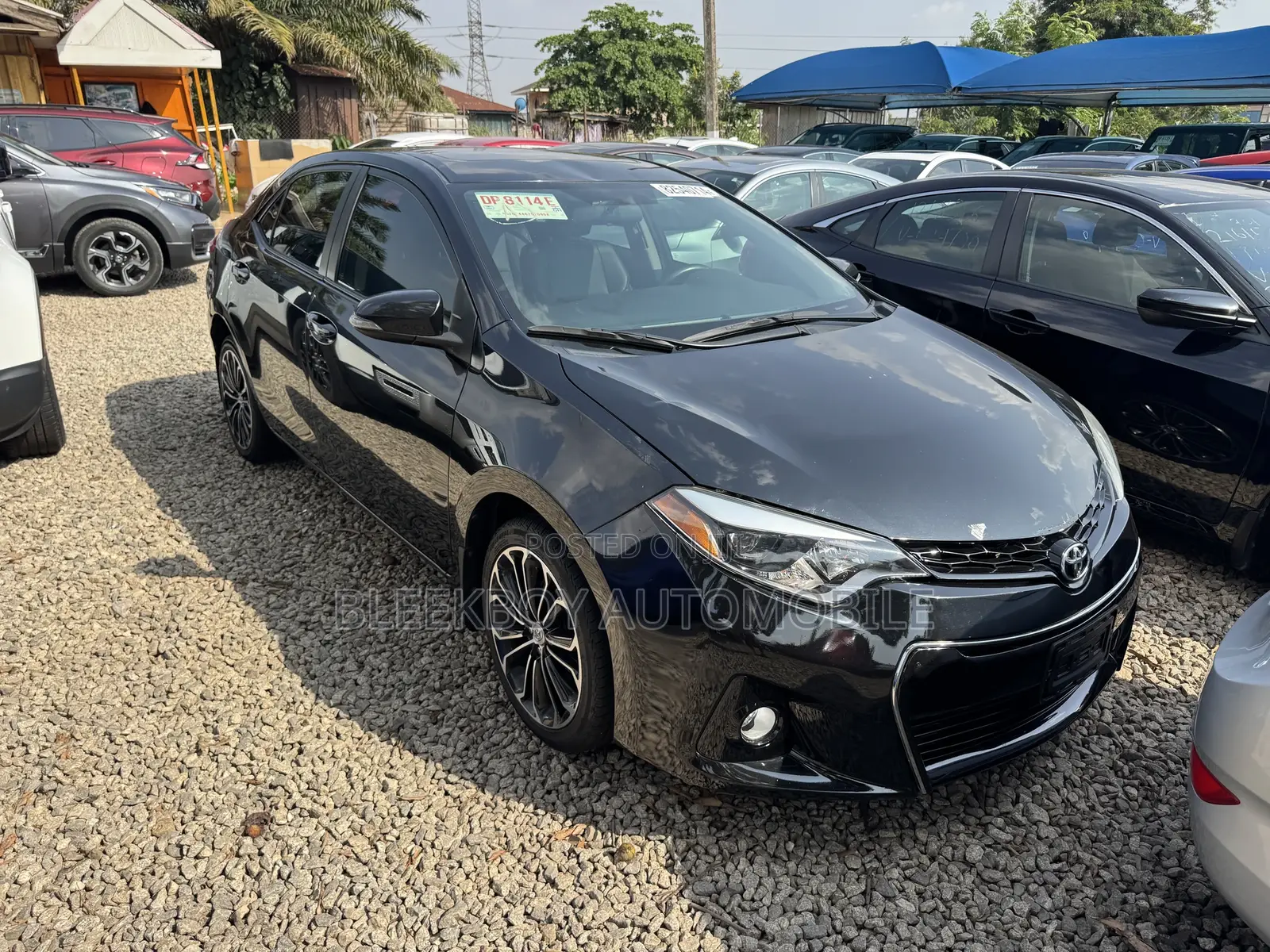 Toyota Corolla 2016 Black