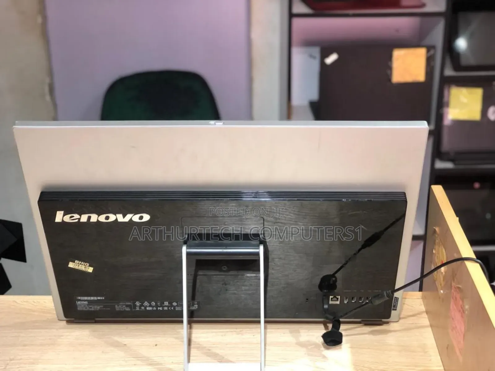 Desktop Computer Lenovo S500z AIO 8GB Intel Core i5 HDD 500GB