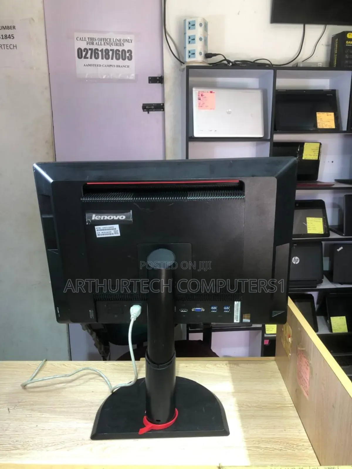 Lenovo ThinkCentre M810z AIO 8GB Intel Core I5 SSD 256GB